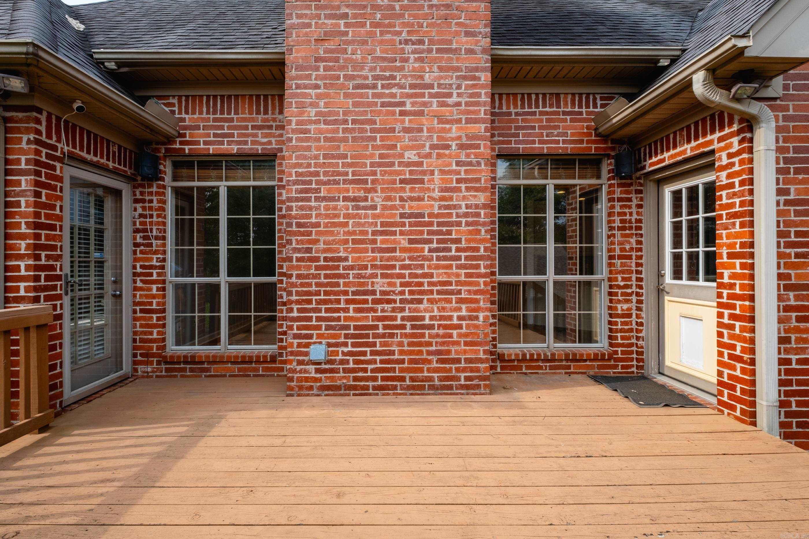 2 Sawgrass Court Little Rock, AR 72212