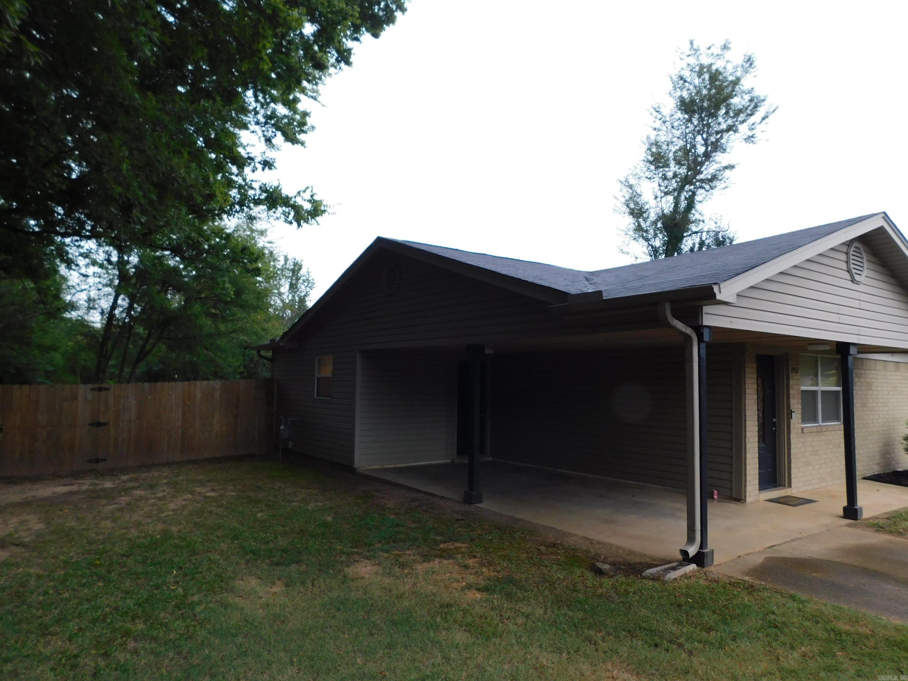 2702 Indian Hills  Benton, AR