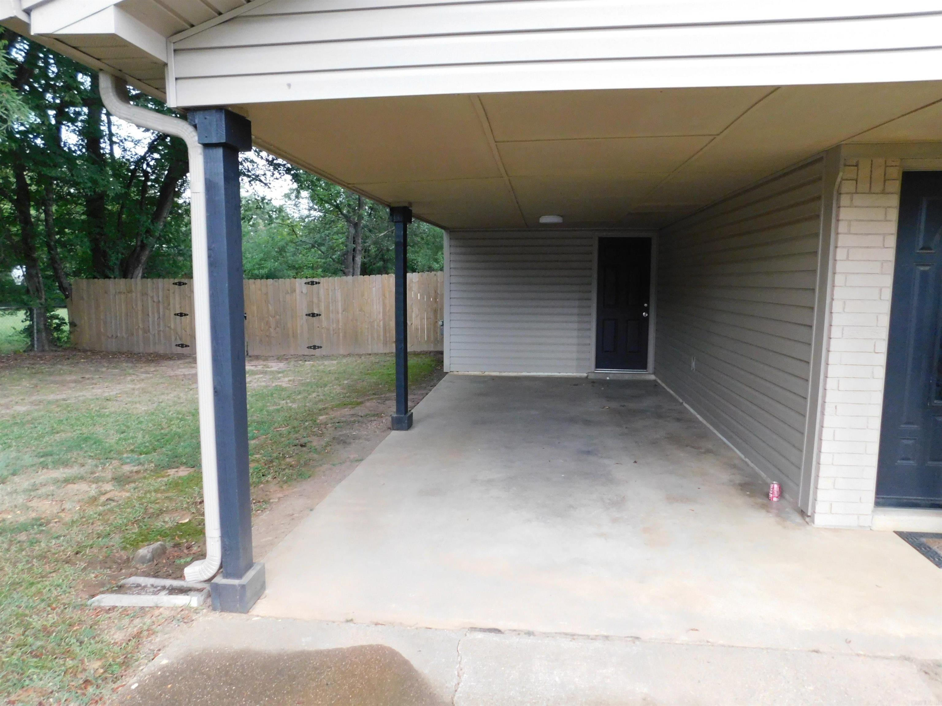 2702 Indian Hills  Benton, AR