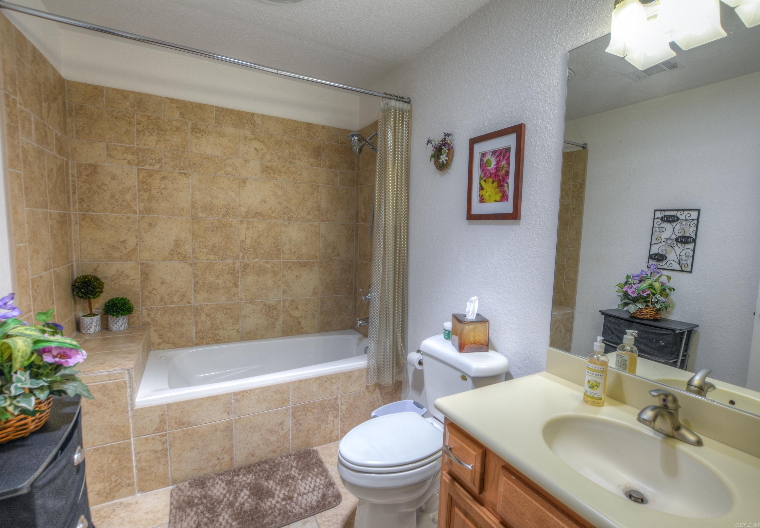 411 Beachview  Hot Springs, AR
