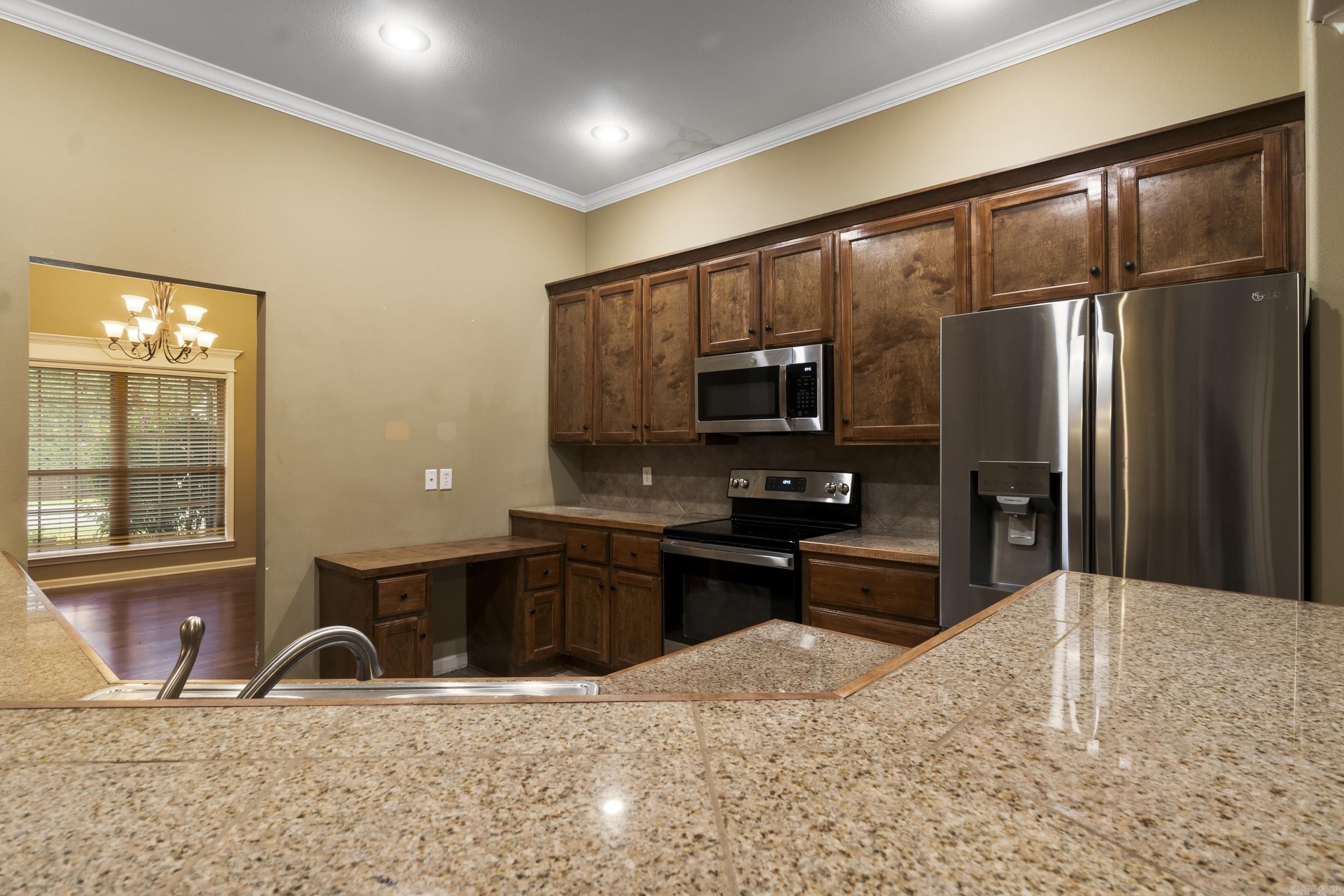 1073 Mountain Side Cove  Alexander, AR