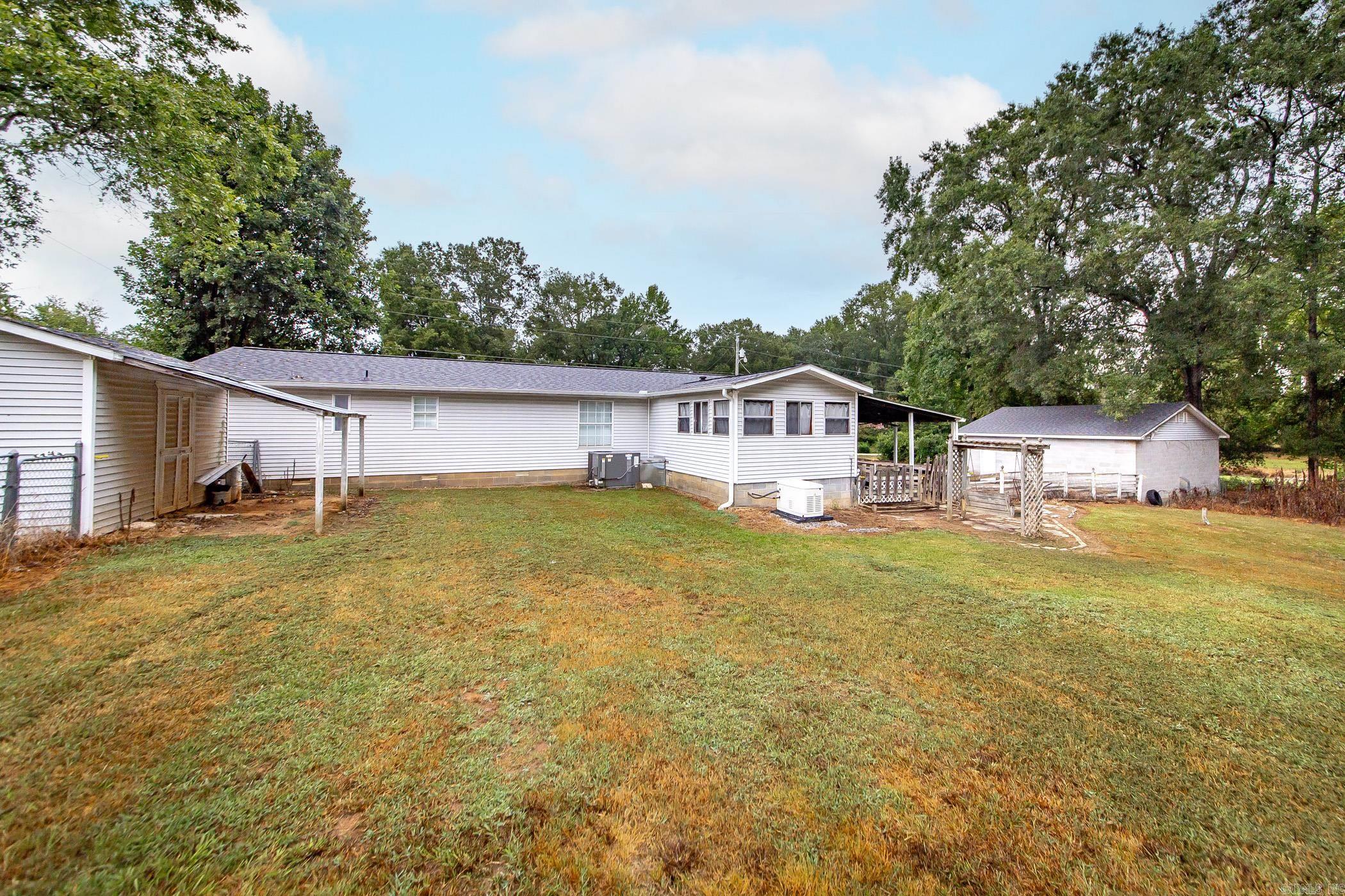 271 Trailwood Drive Austin, AR 72007