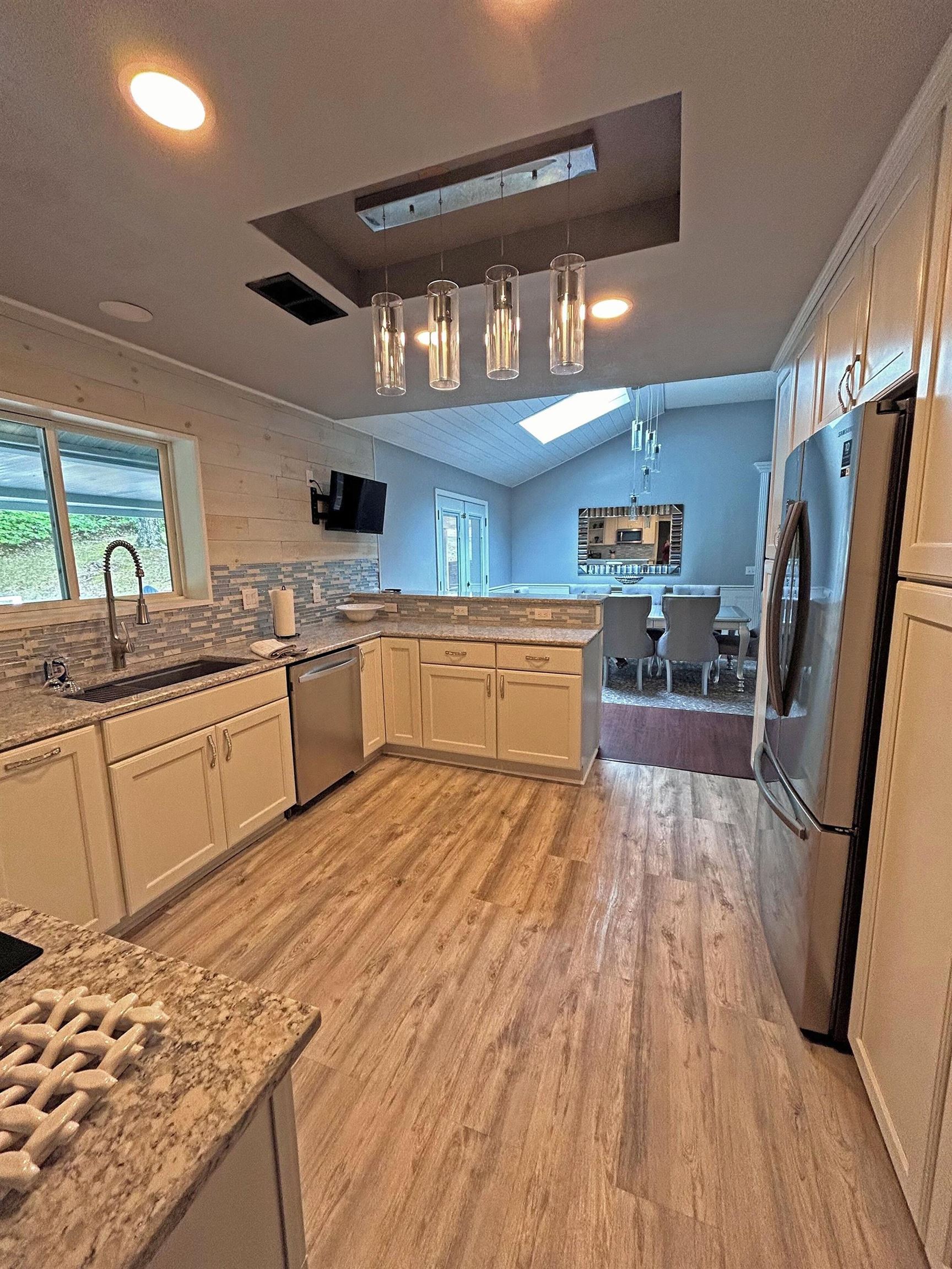 39 Riverview Circle Hardy, AR 72542