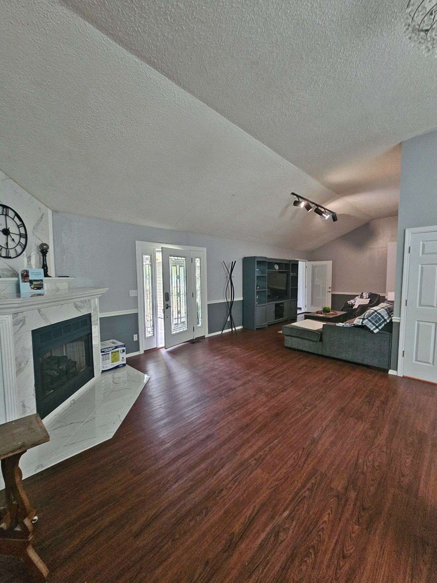 39 Riverview Circle Hardy, AR 72542