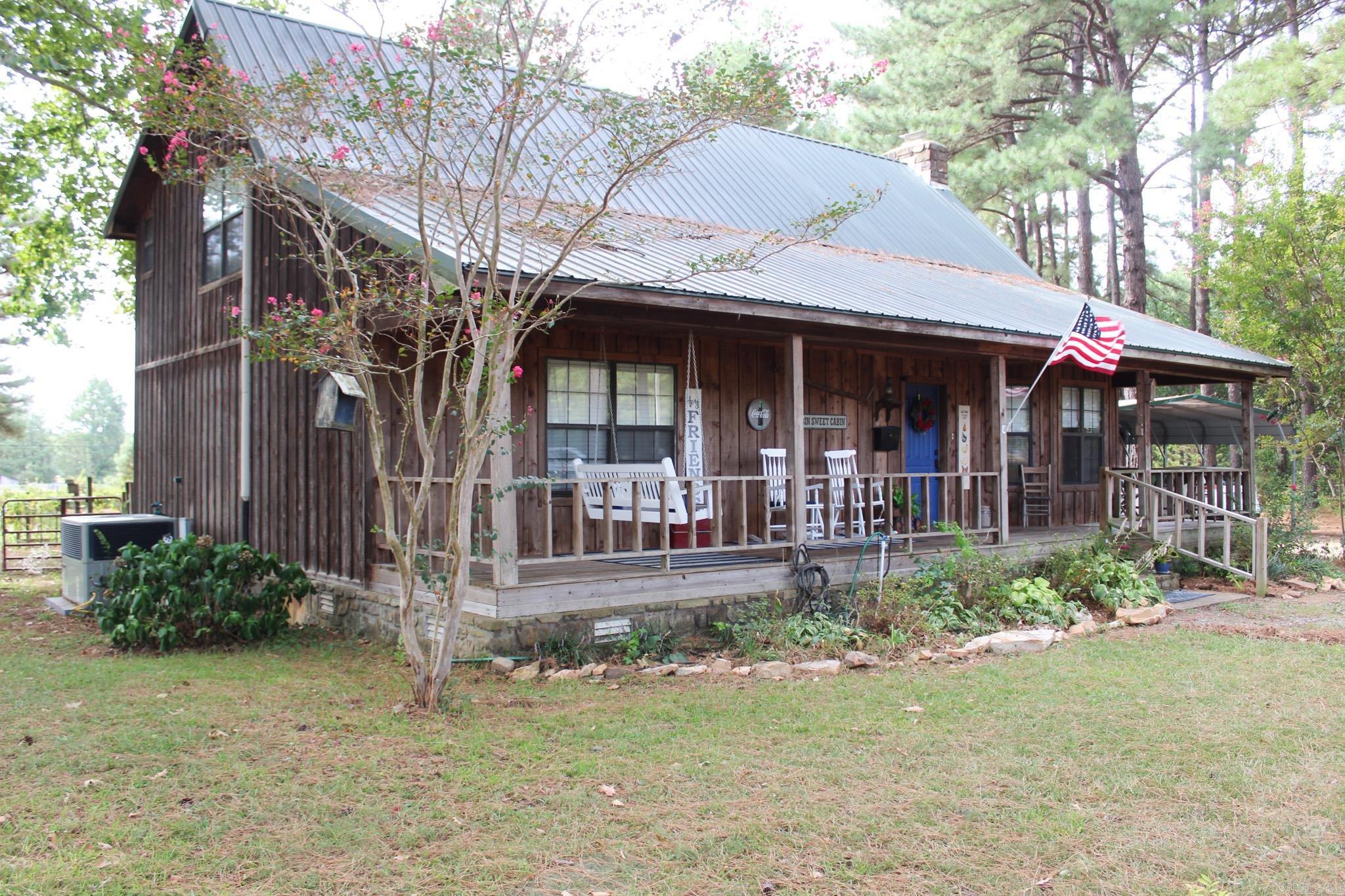 201 Longview  Searcy, AR