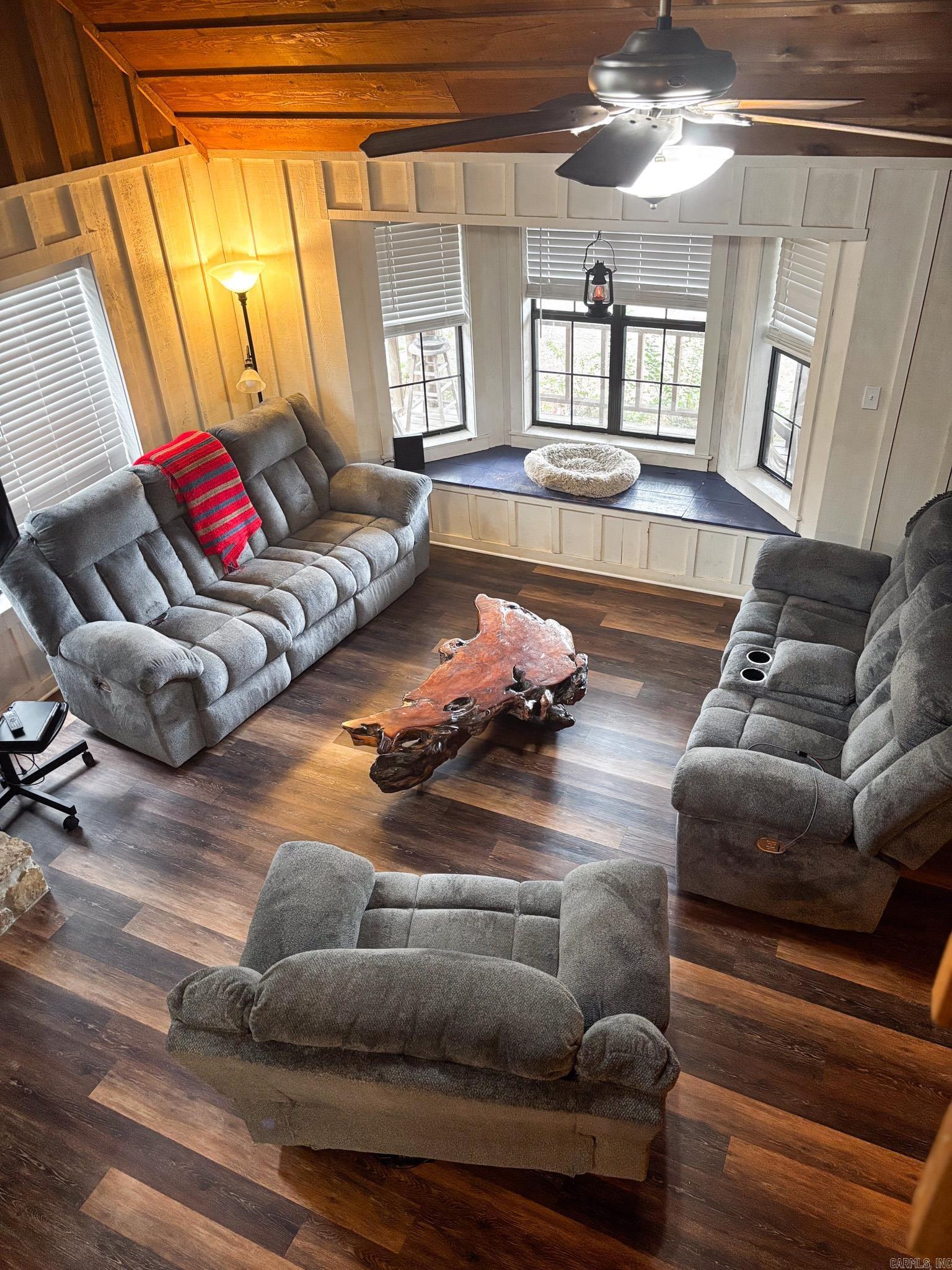 201 Longview  Searcy, AR