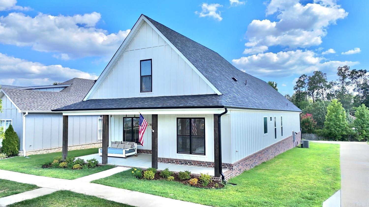 220 A  Bryant, AR