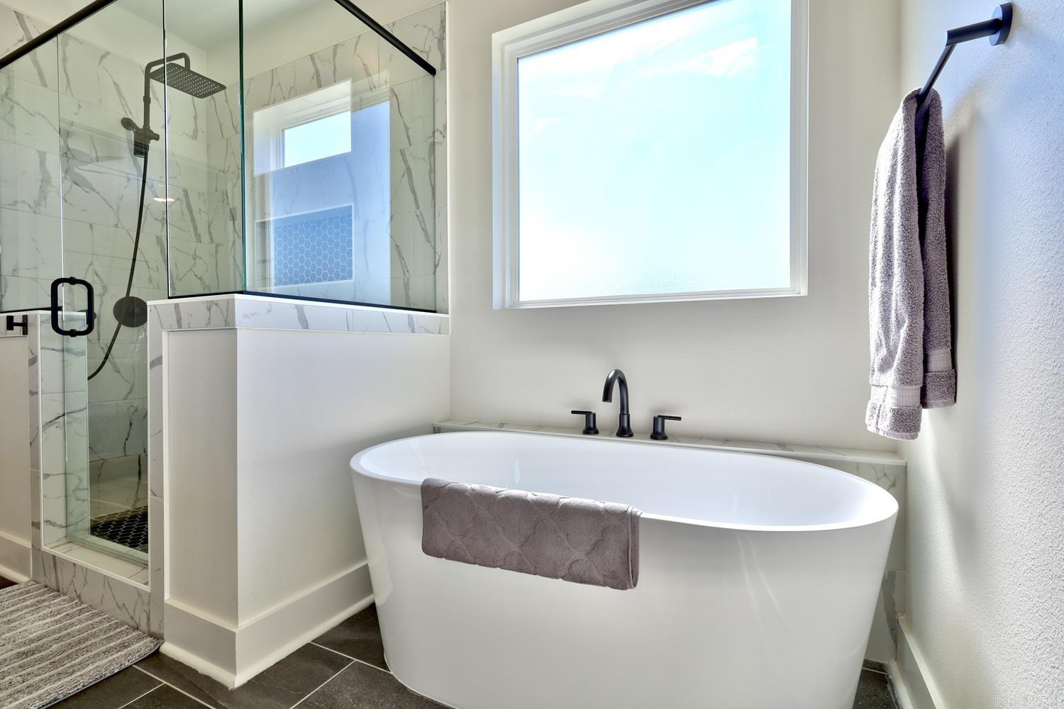 220 A  Bryant, AR