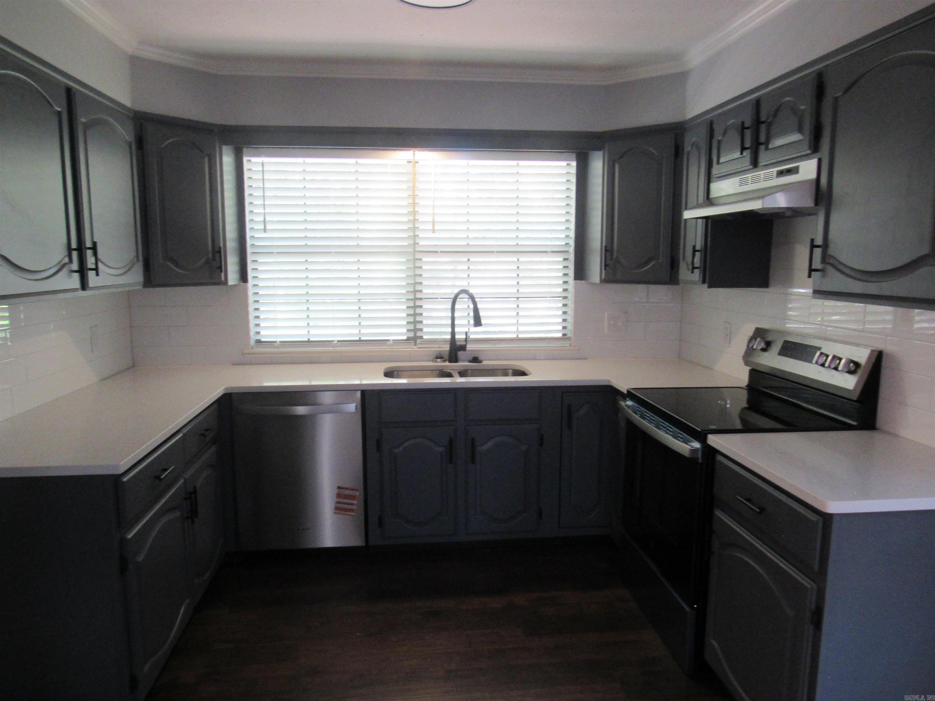 12110 Pleasant Tree  Little Rock, AR