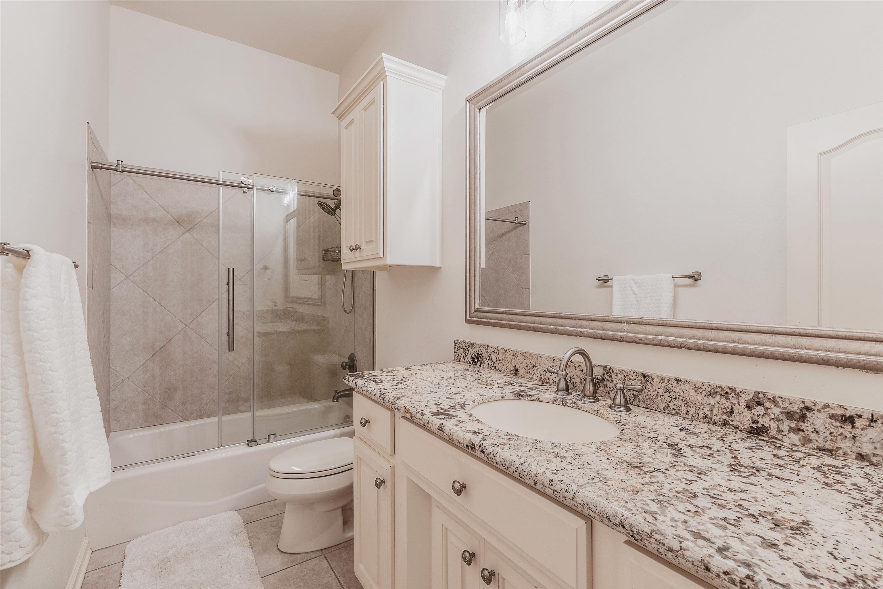 190 Majestic Circle  Maumelle, AR