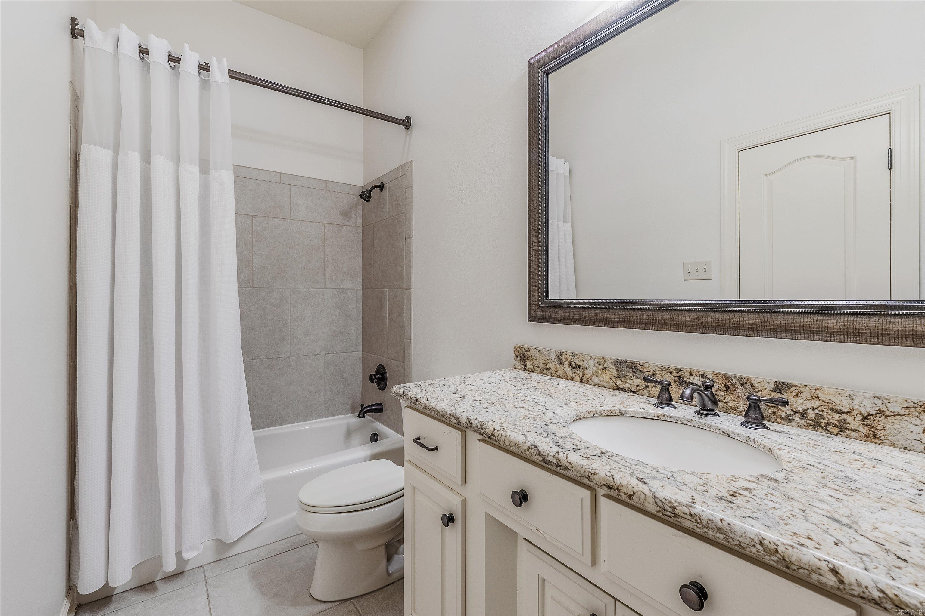 190 Majestic Circle  Maumelle, AR