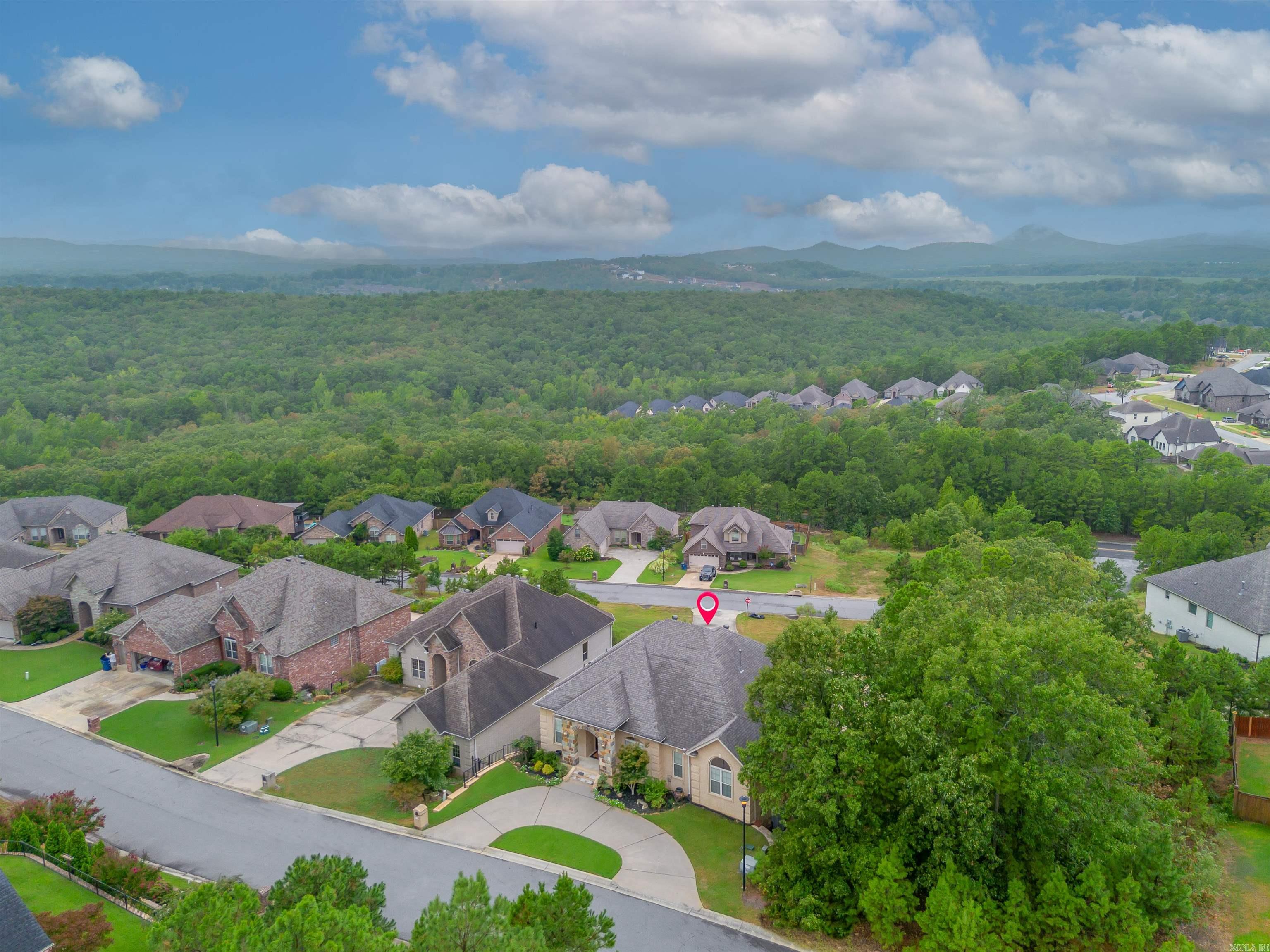 190 Majestic Circle  Maumelle, AR