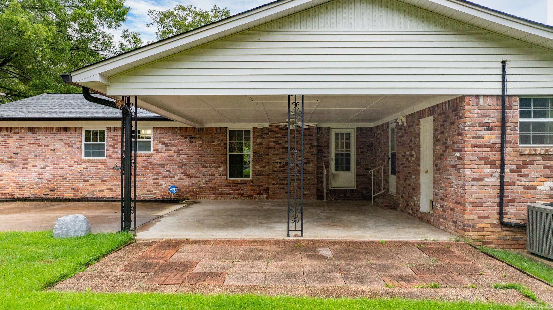 1600 Bosley Dr  Little Rock, AR