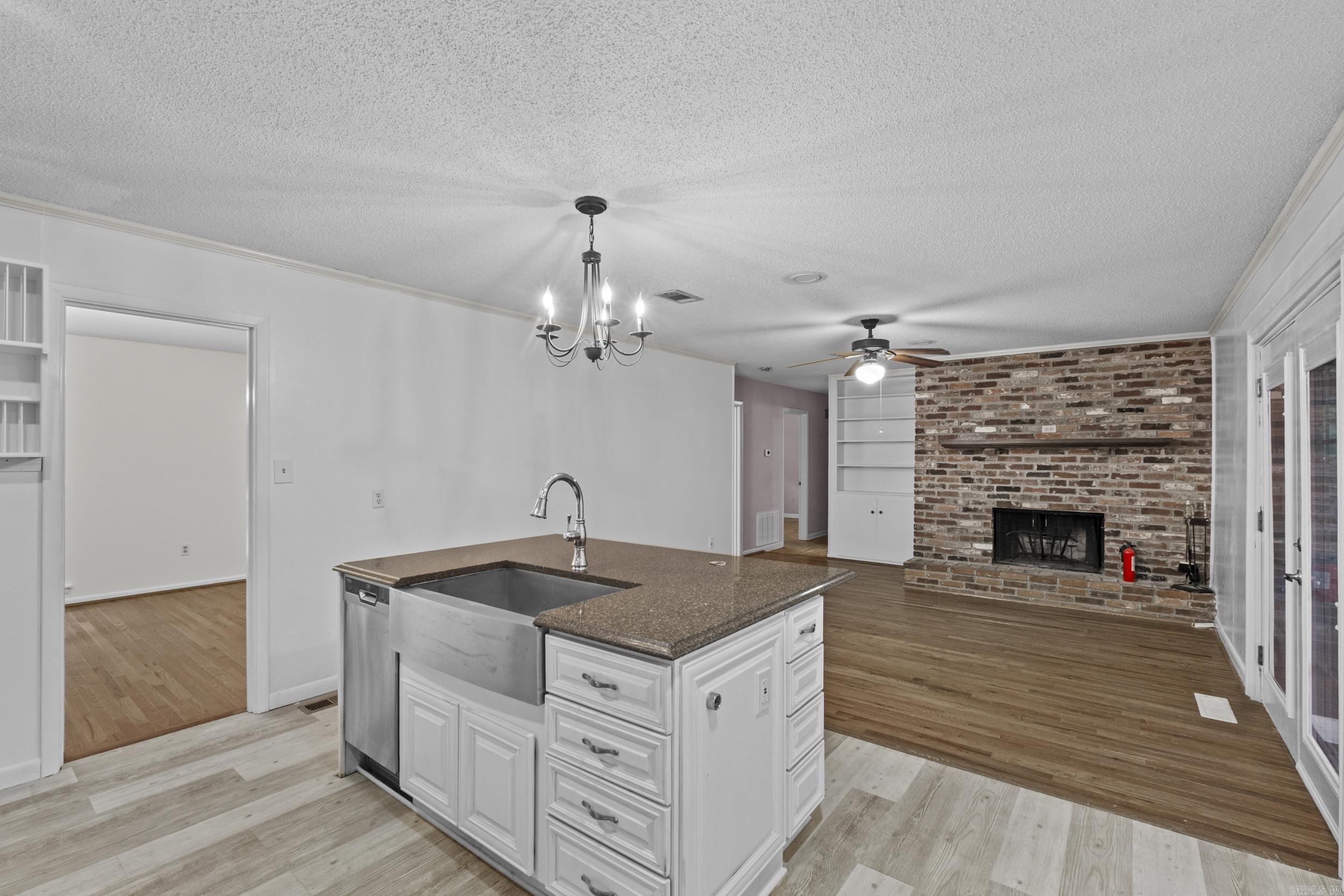 6700 Ponderosa  North Little Rock, AR