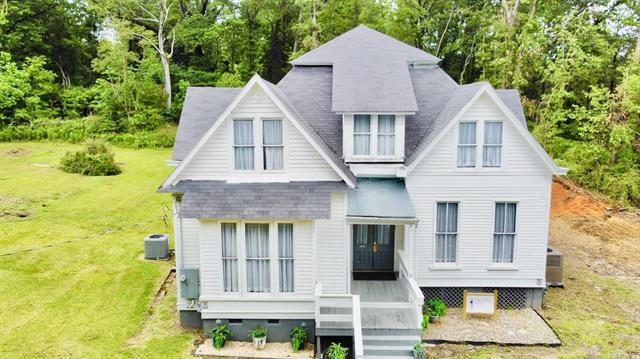 124  Clifton Street  Camden, AR