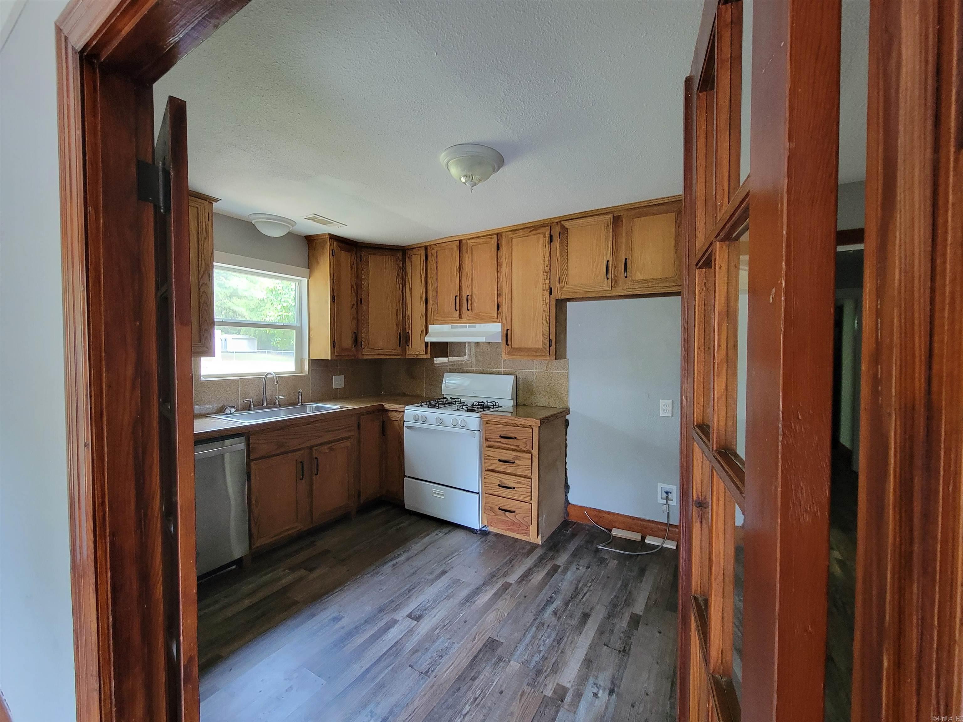 303 S St. Joseph  Morrilton, AR