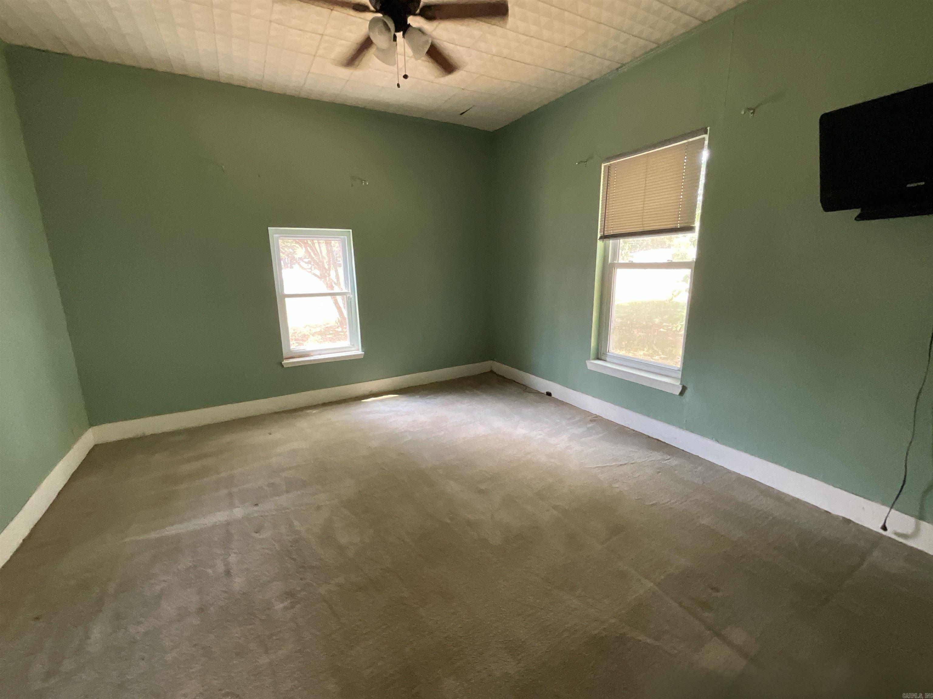 204 N Merrill  New Boston, TX