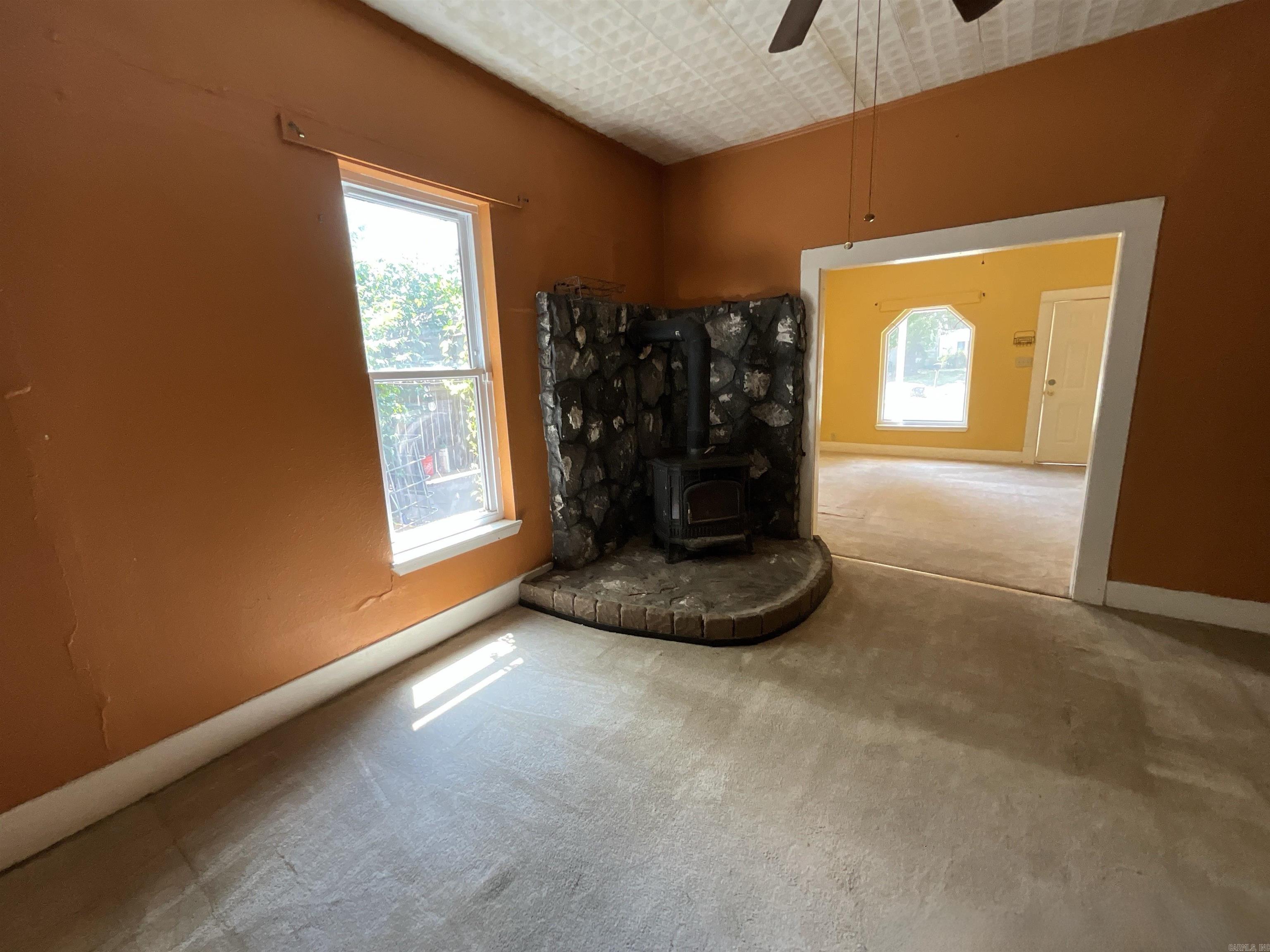 204 N Merrill  New Boston, TX