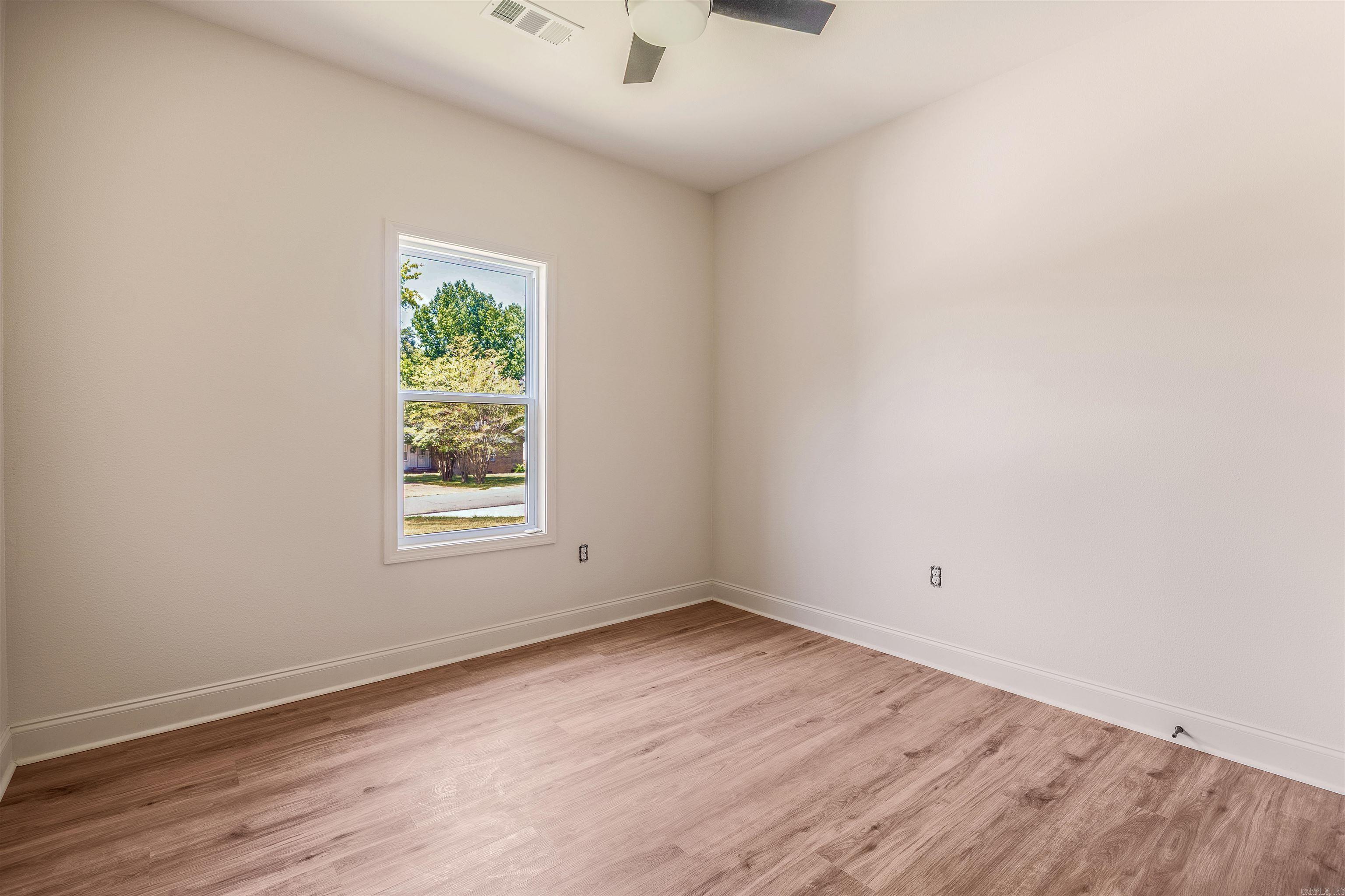 1005 N Jeff Davis  Jacksonville, AR