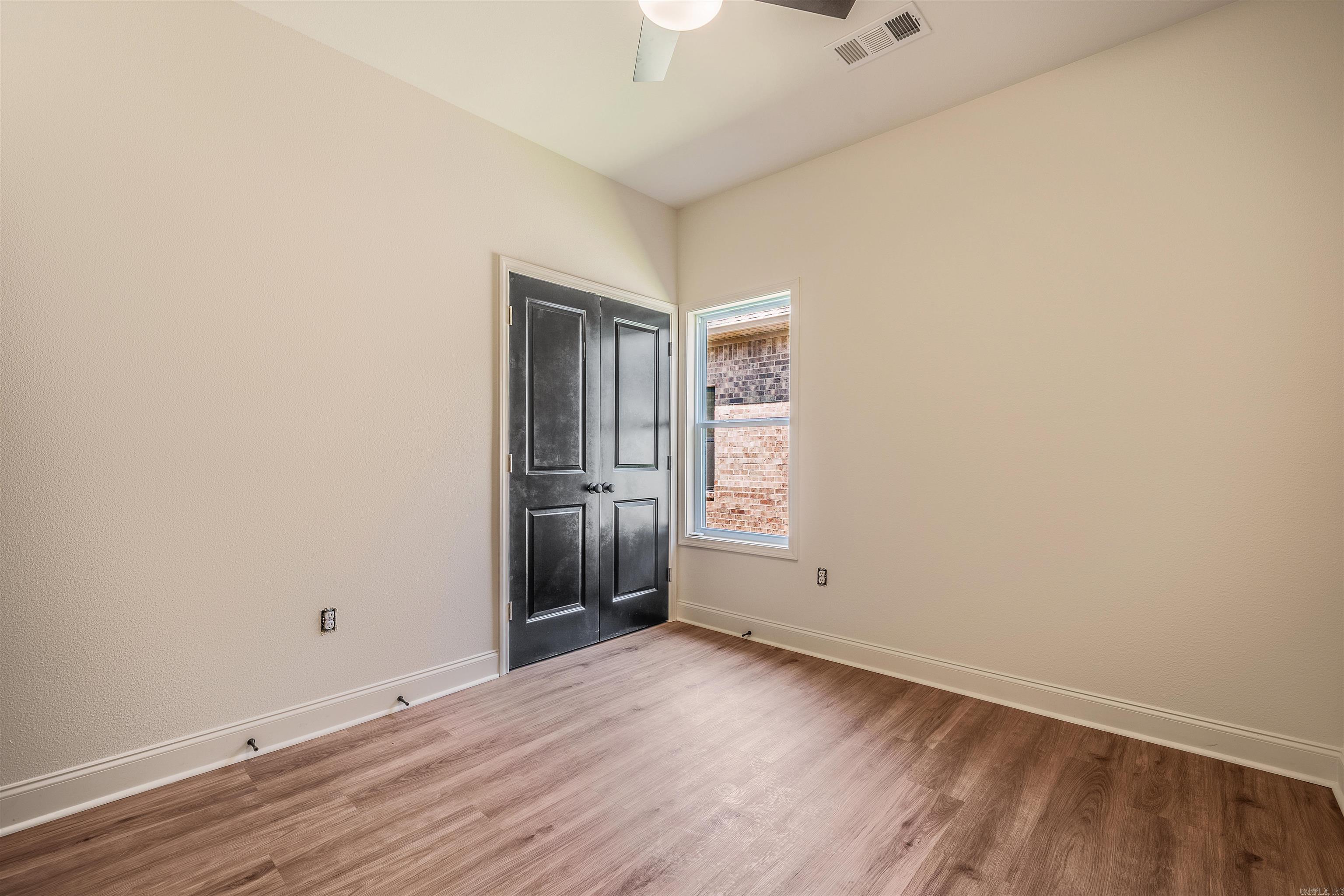 1005 N Jeff Davis  Jacksonville, AR