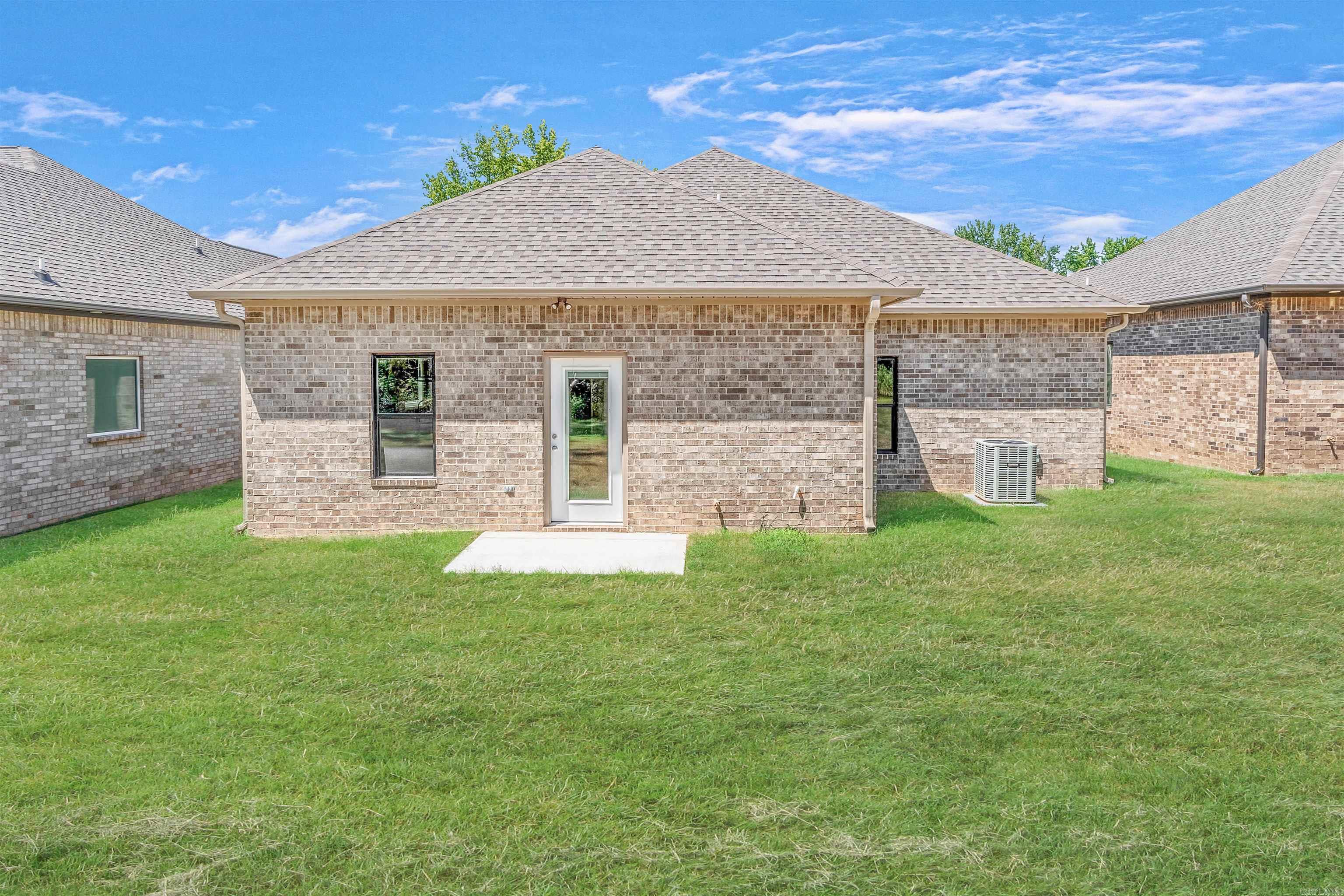 1007 N Jeff Davis  Jacksonville, AR
