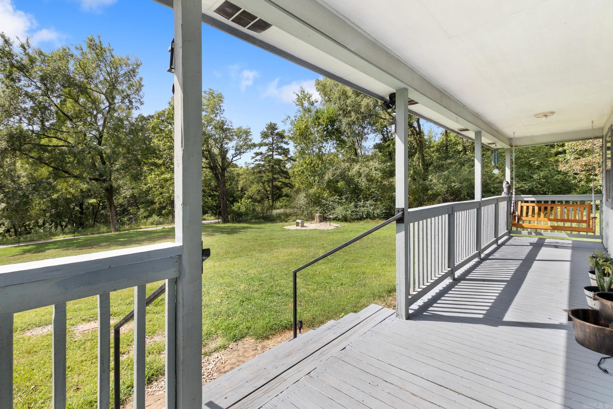 9 White Oak  Enola, AR