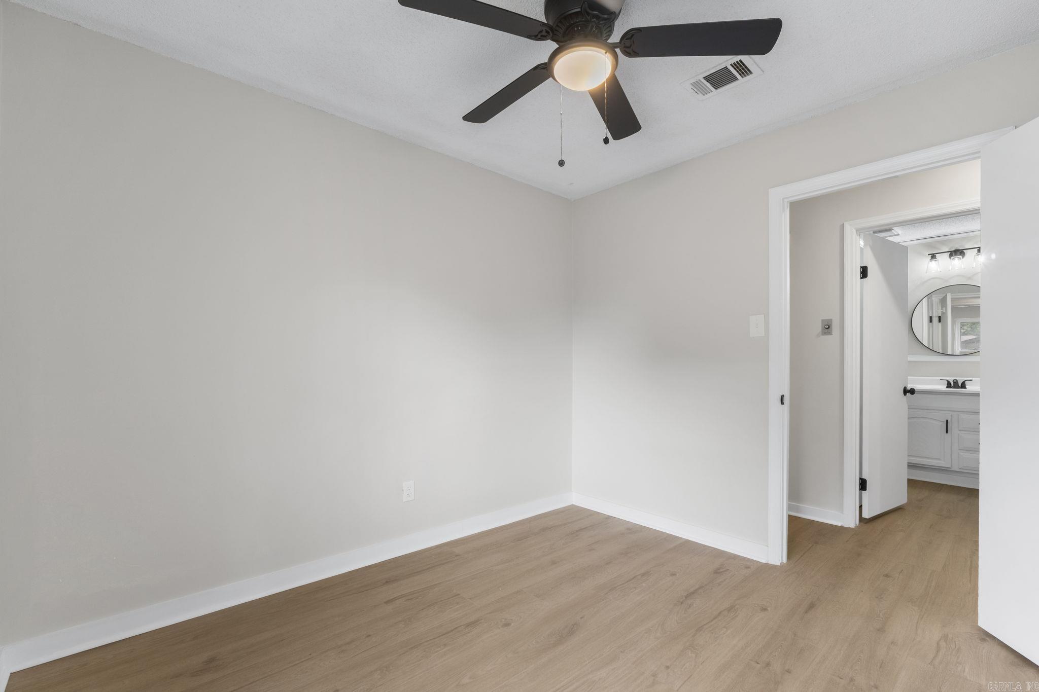 27 Single Oaks  Sherwood, AR
