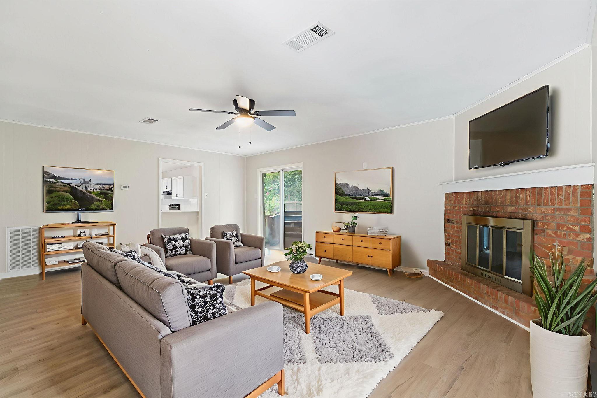 27 Single Oaks  Sherwood, AR