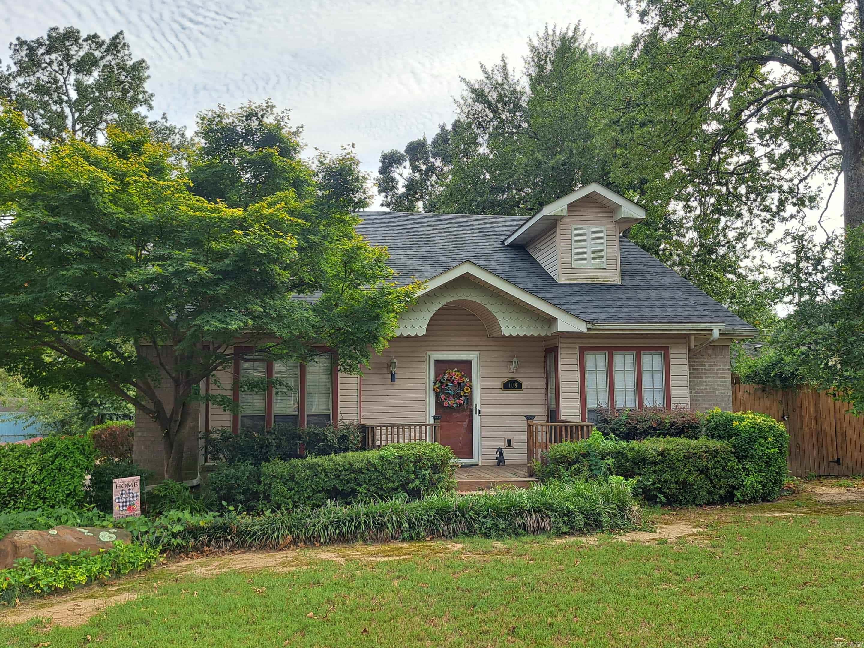 108 Bob-O-Link  Sherwood, AR