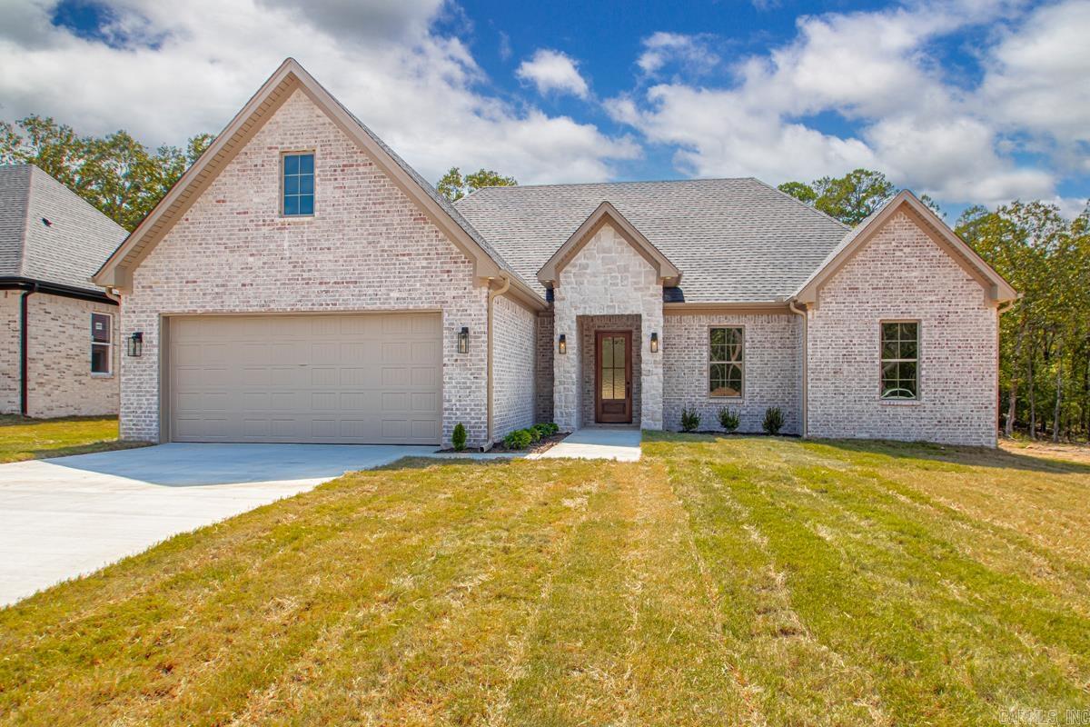 605 Valley Oak Drive  Sherwood, AR