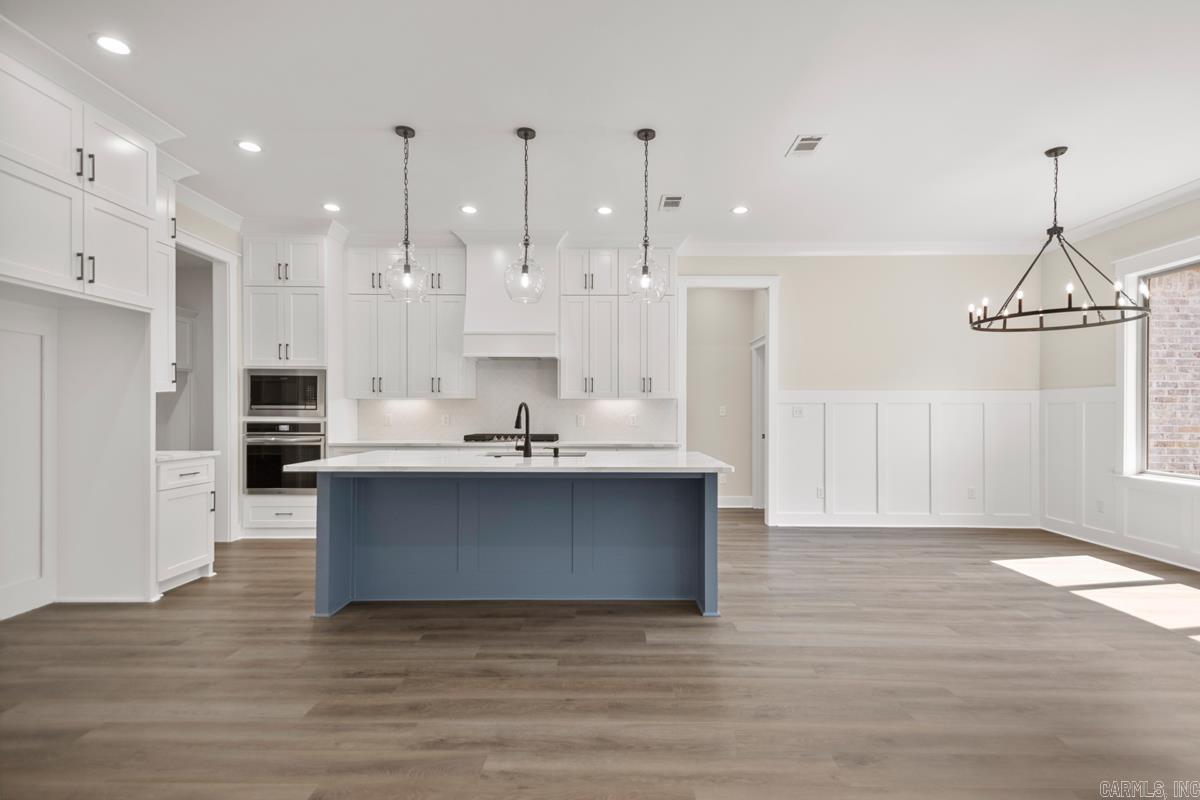 605 Valley Oak Drive  Sherwood, AR