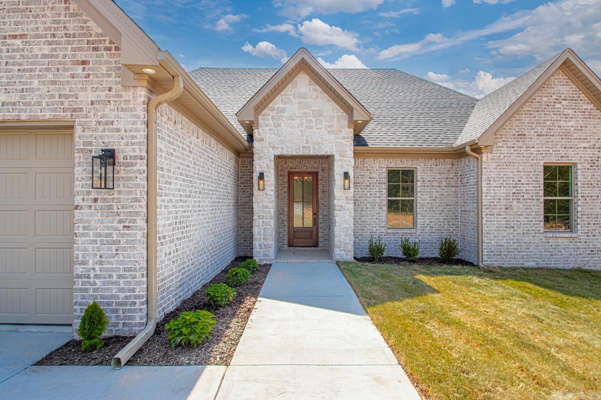 605 Valley Oak Drive  Sherwood, AR
