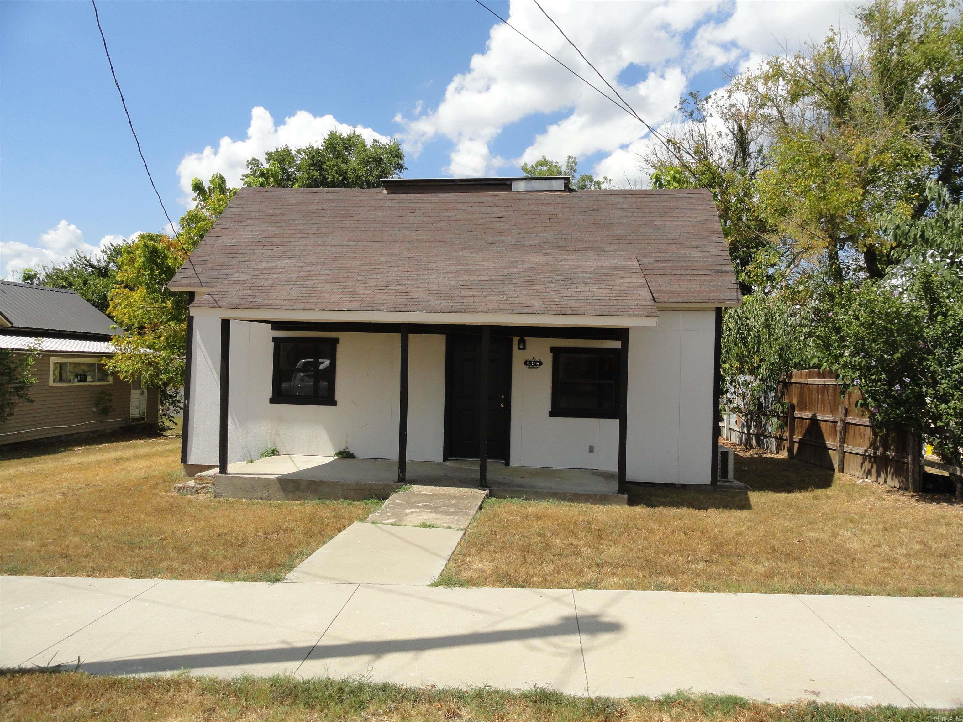 405 Oak  Leslie, AR