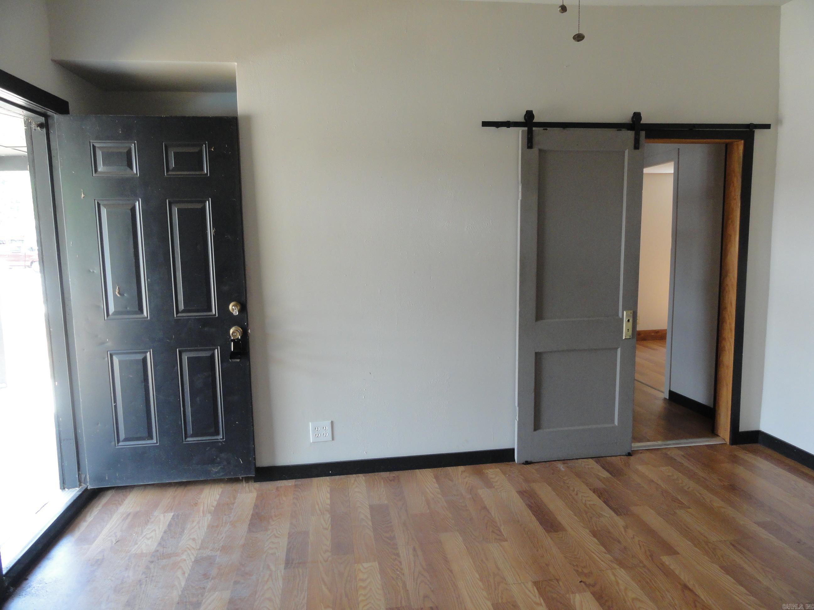 405 Oak  Leslie, AR