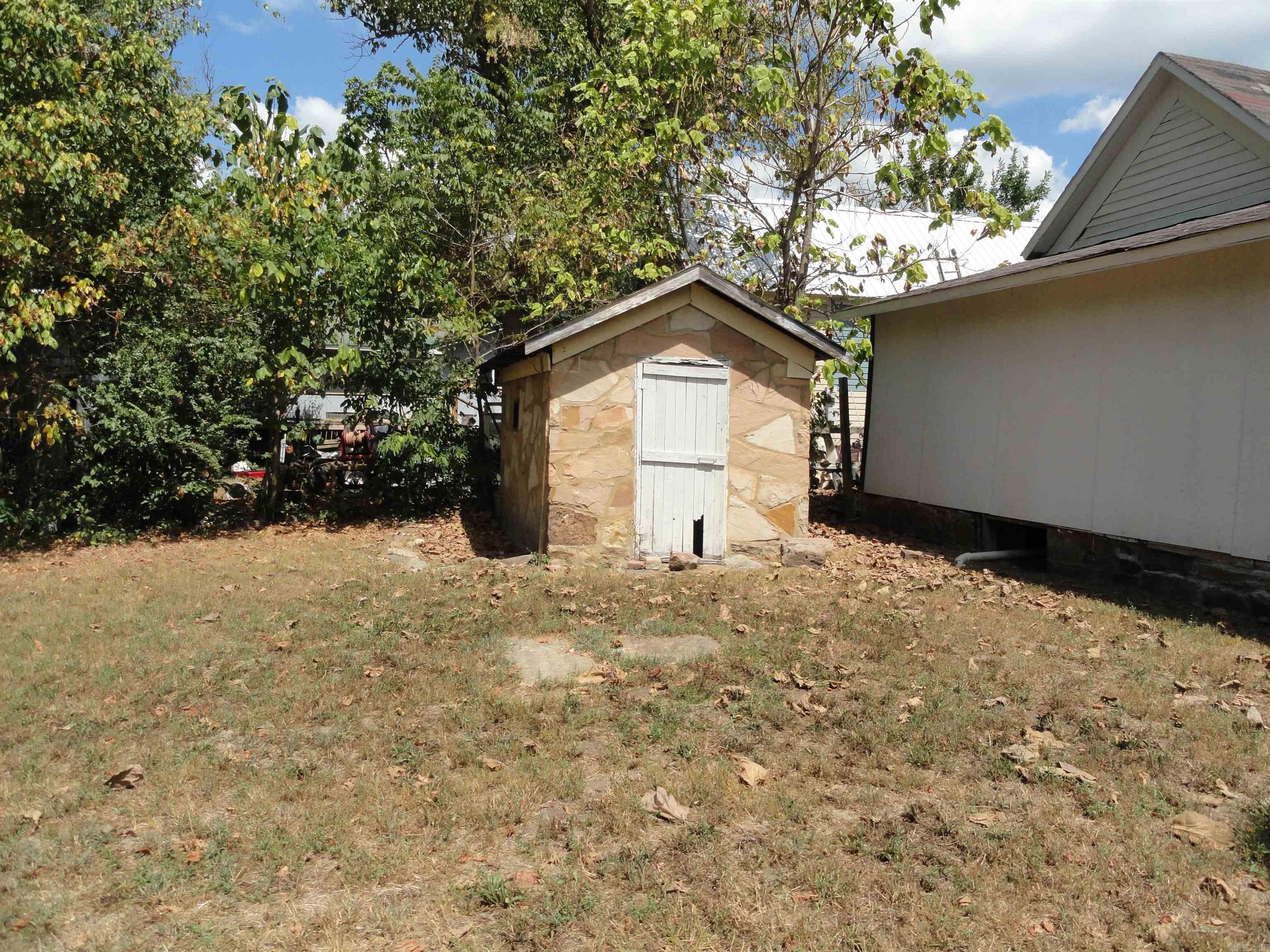 405 Oak  Leslie, AR
