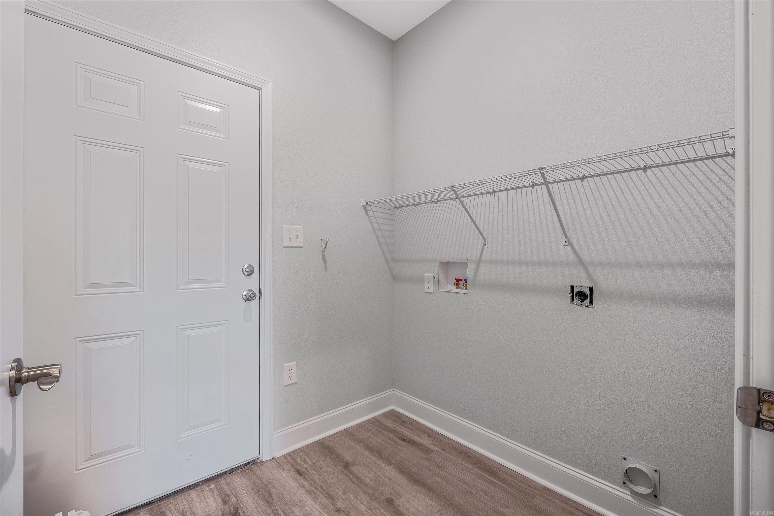 1009 N Jeff Davis  Jacksonville, AR