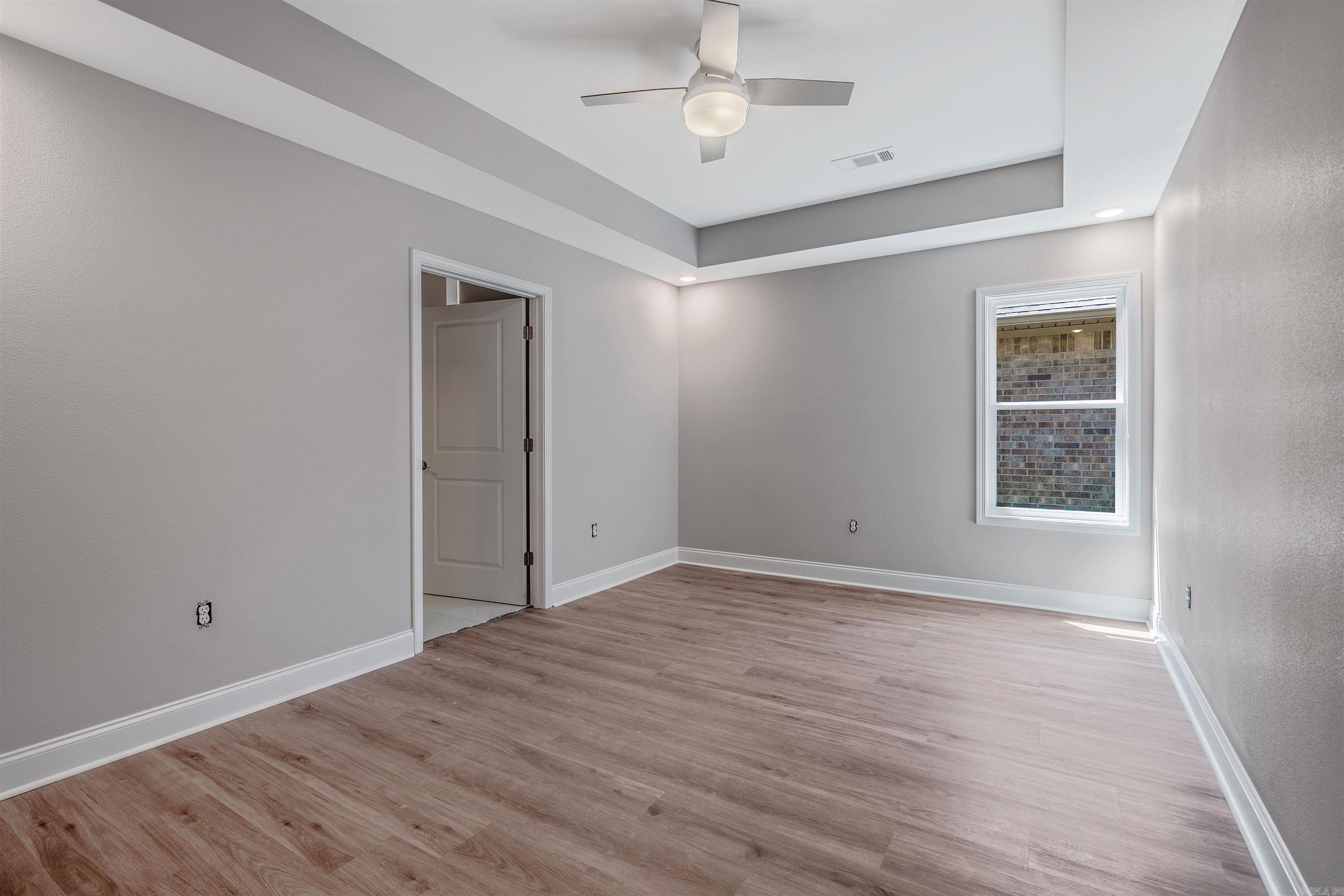 1009 N Jeff Davis  Jacksonville, AR