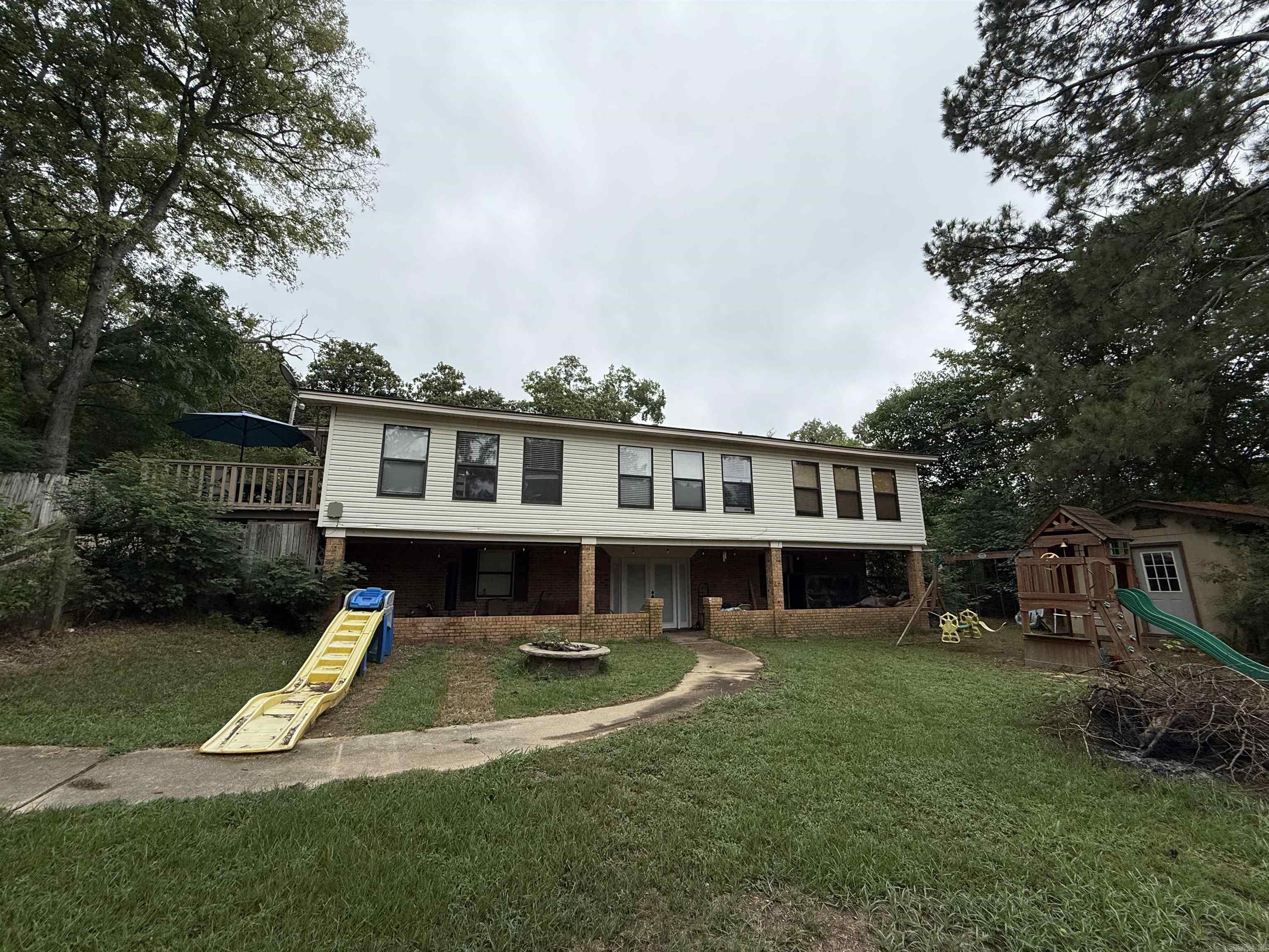 1456 N Washington  Murfreesboro, AR