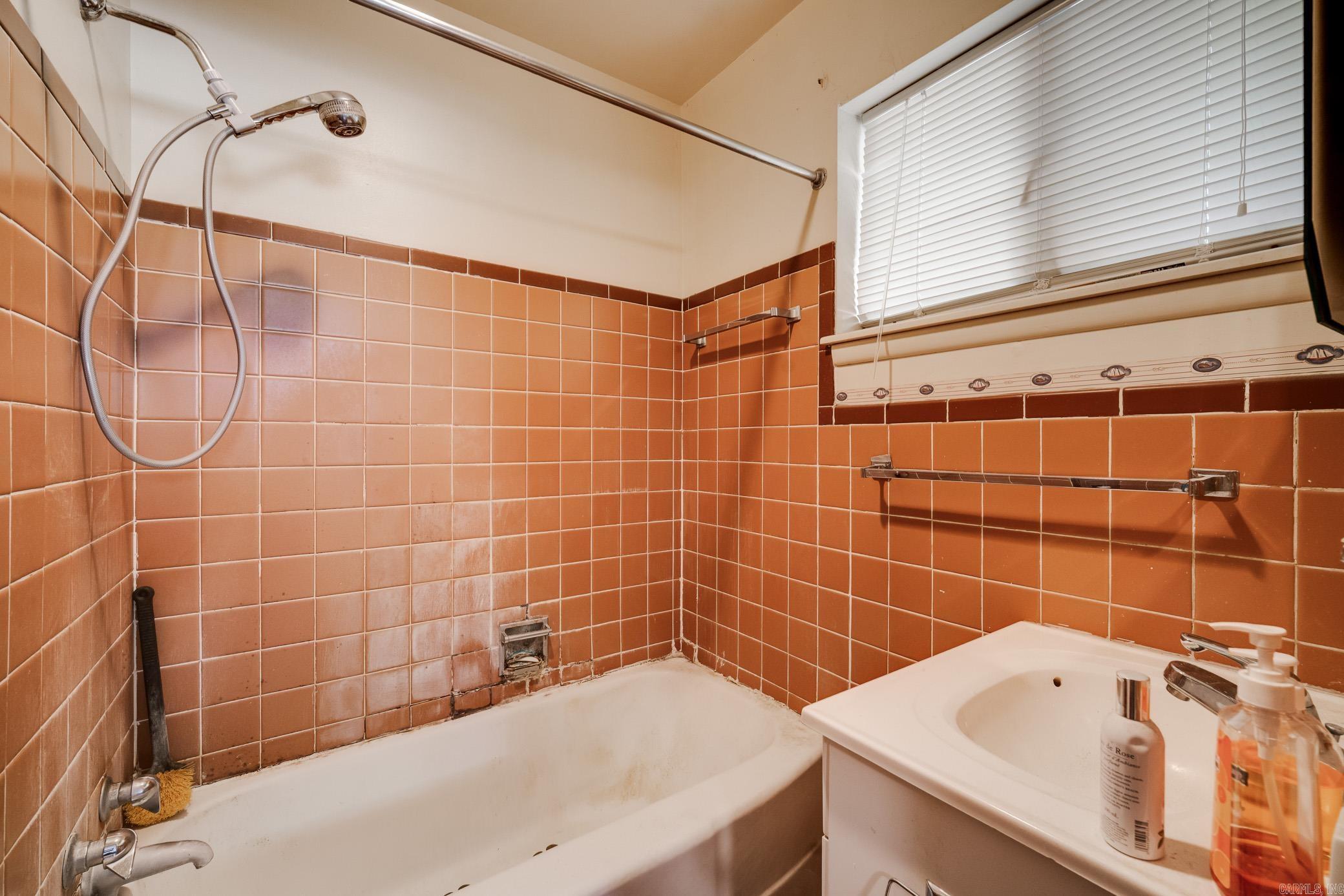 46 Lakeshore  Little Rock, AR