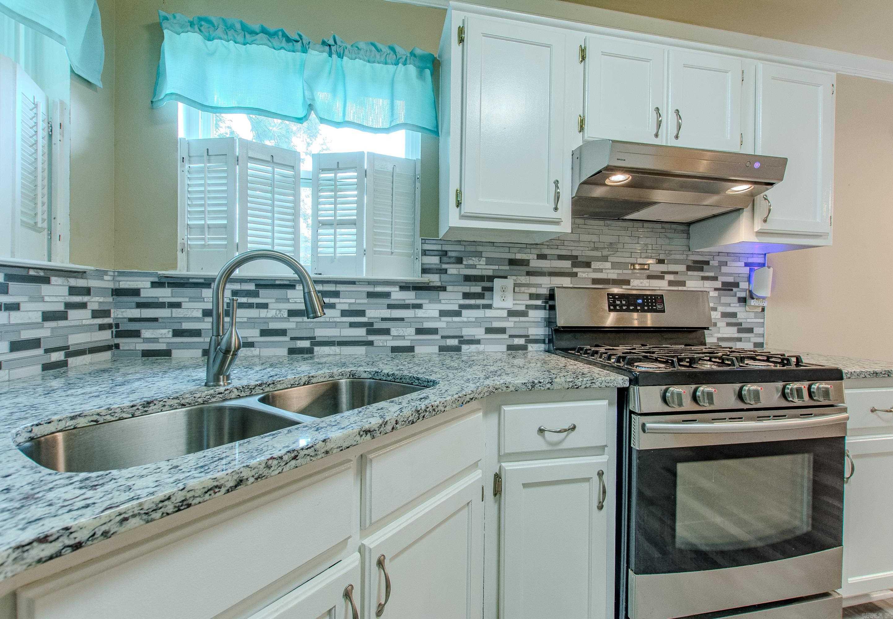 16 Hickory Ridge Drive  Benton, AR