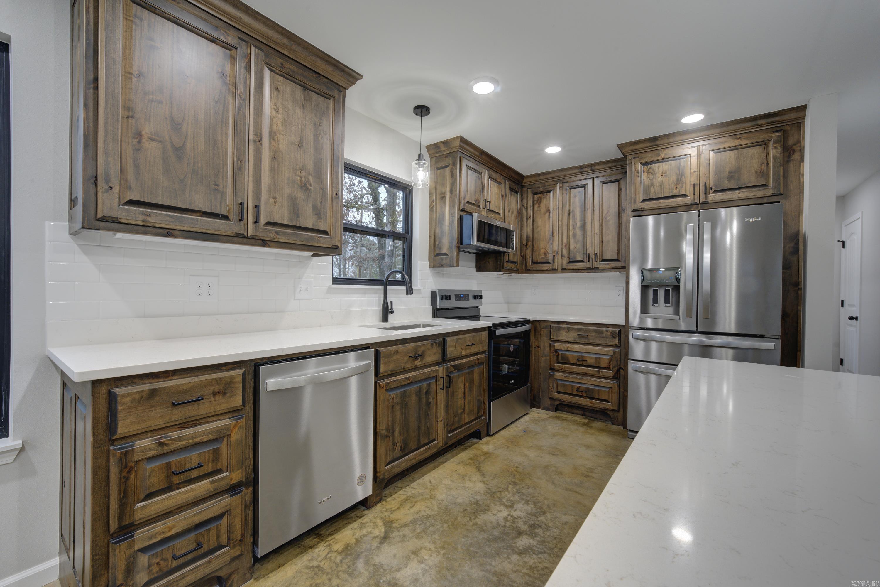 283 Lake Village Dr  Murfreesboro, AR