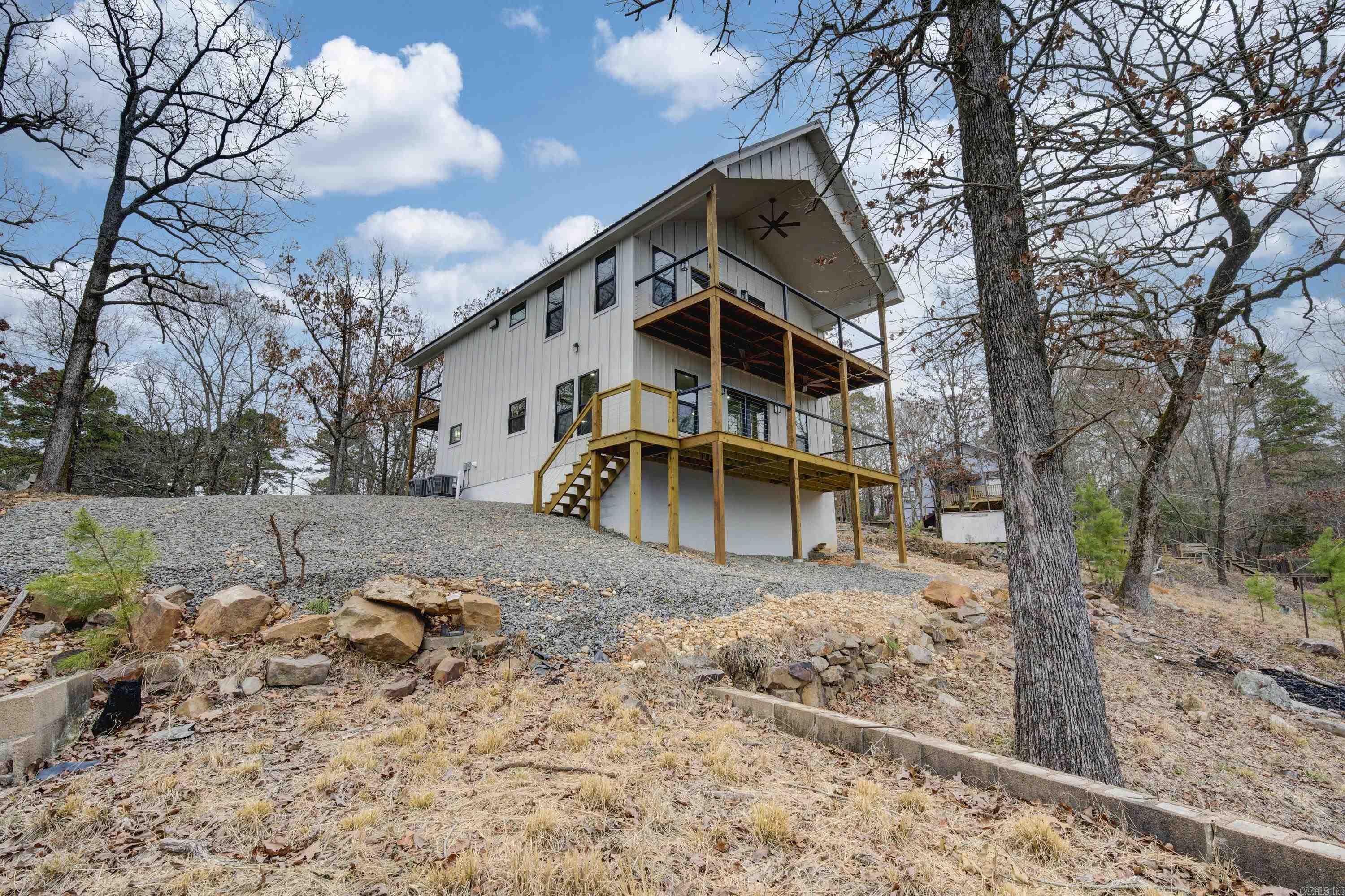 283 Lake Village Dr  Murfreesboro, AR