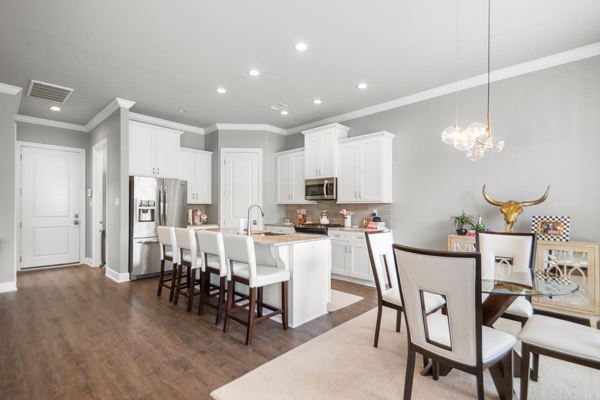 429 Valley Ranch Cir  Little Rock, AR