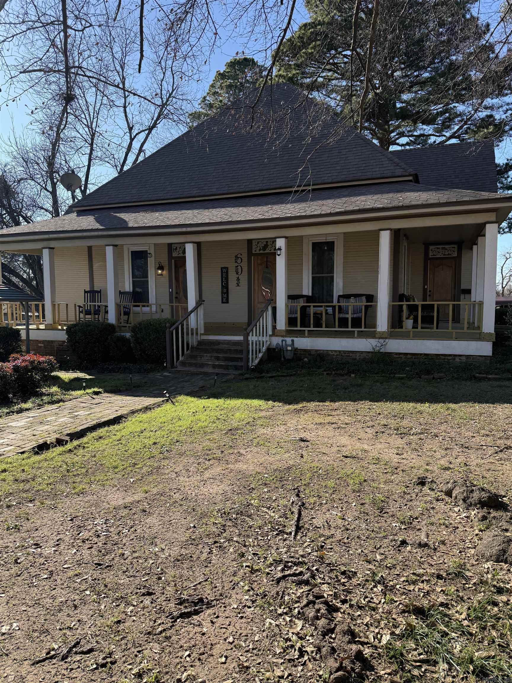 601 W Sypert  Nashville, AR