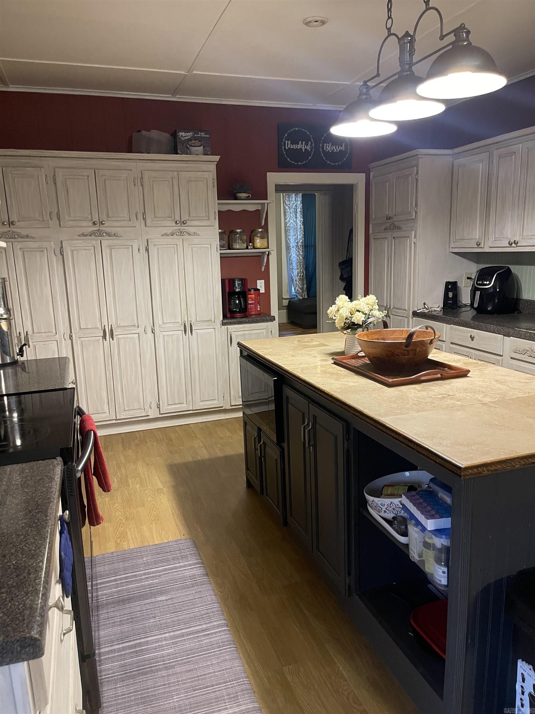 601 W Sypert  Nashville, AR