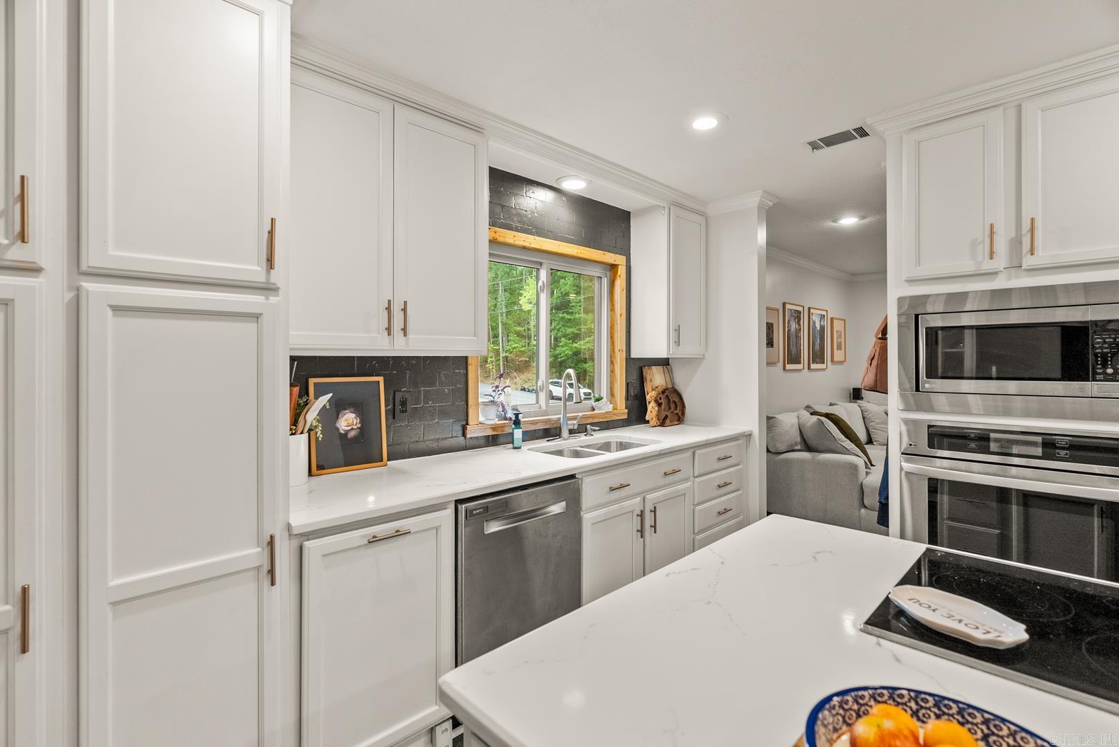 14812 Gorgeous View Trail Little Rock, AR 72210
