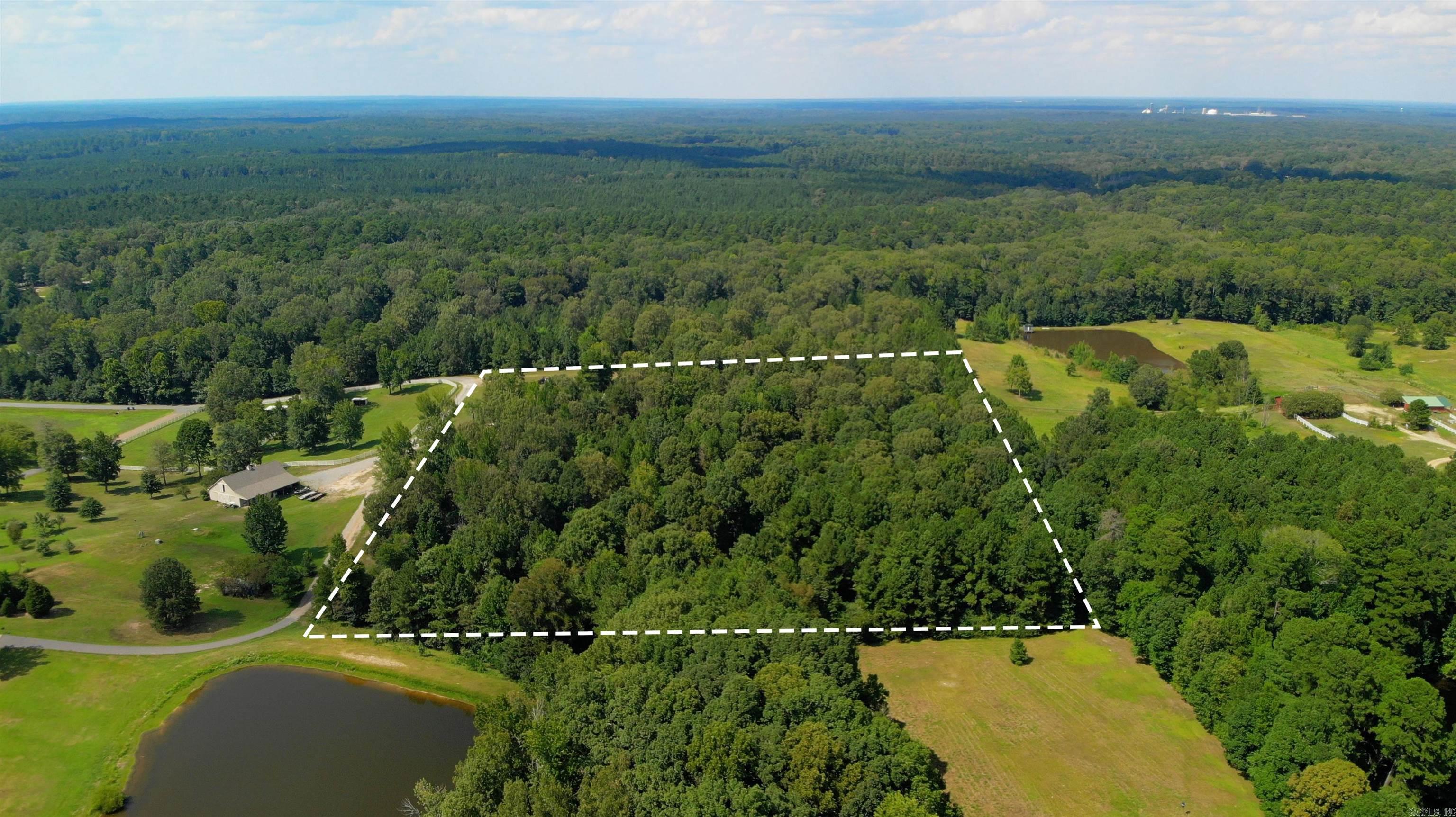  Woodwinds/10 Acres  El Dorado, AR