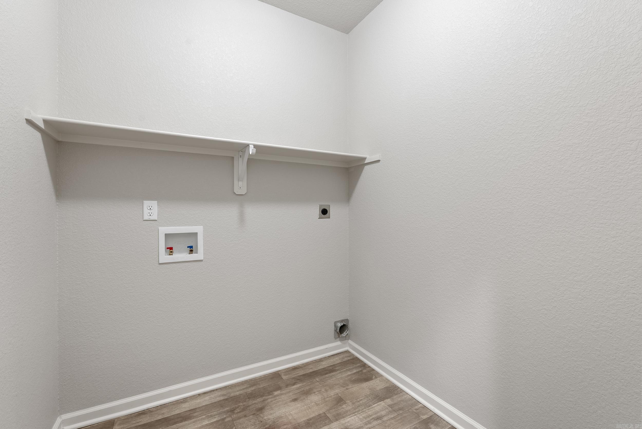 2100 Mary Alice  Conway, AR