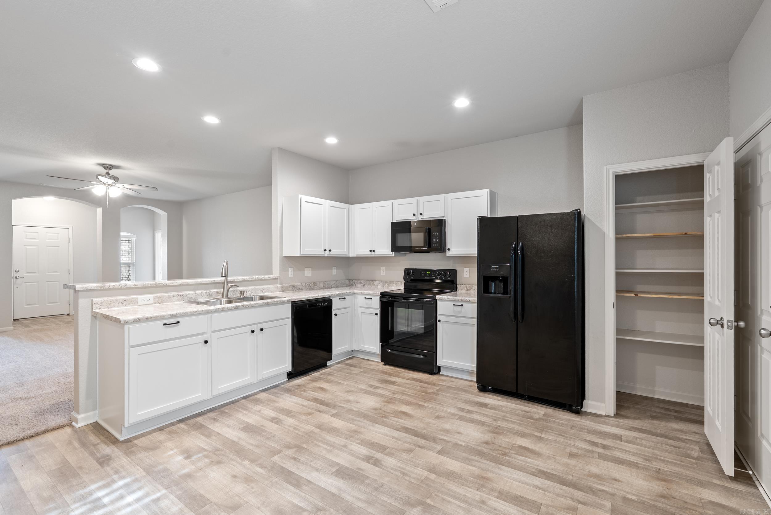 2100 Mary Alice  Conway, AR