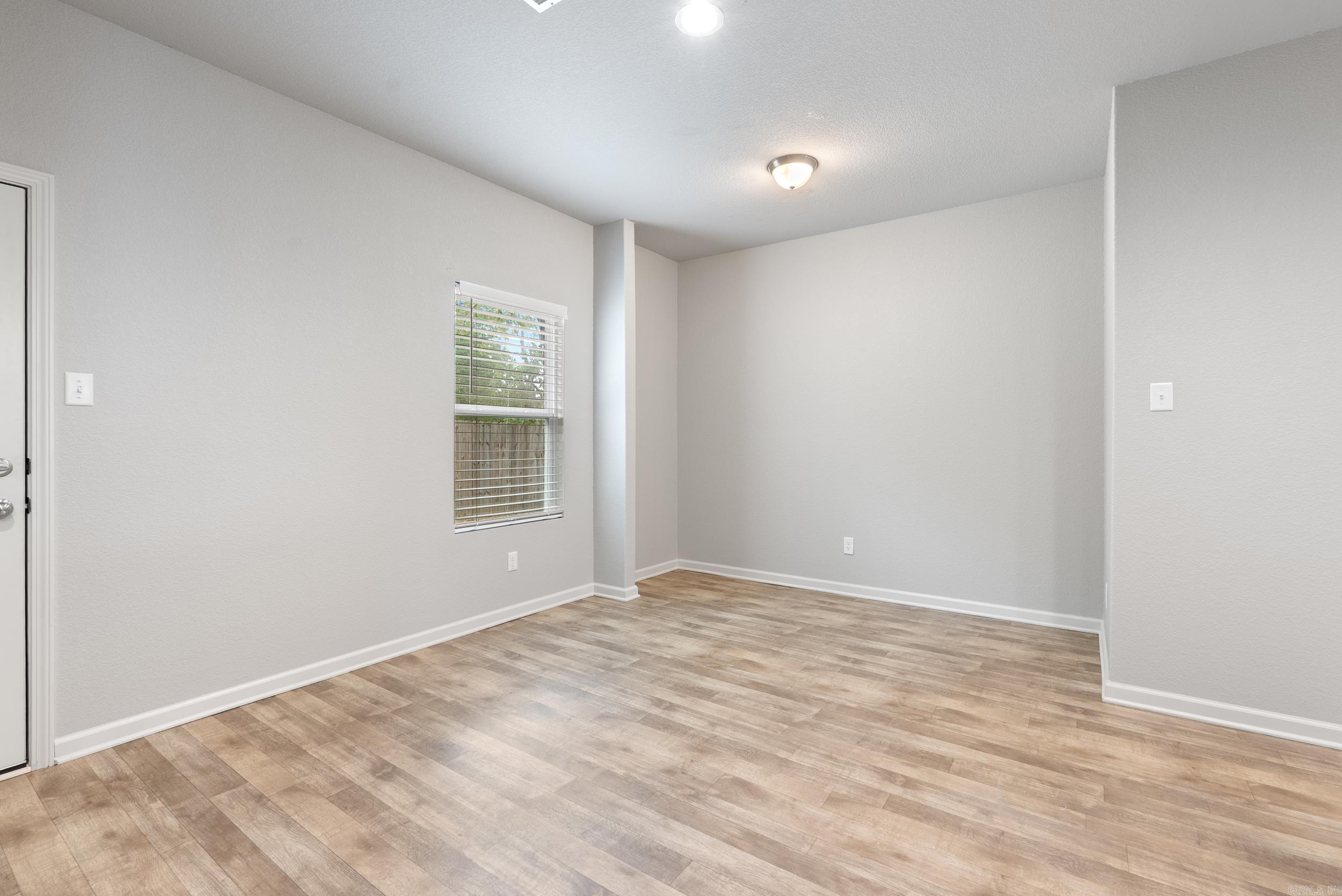 2100 Mary Alice  Conway, AR